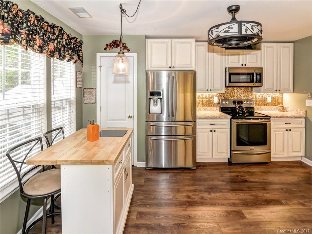 Steele Meadows - Residential