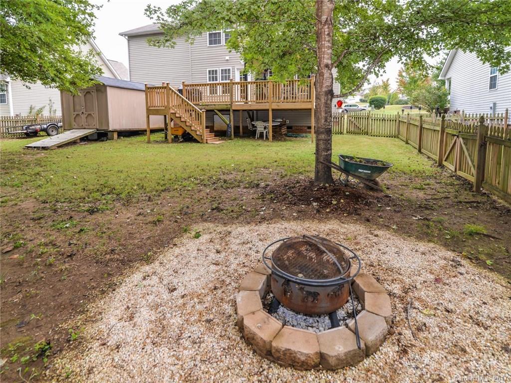 Steele Meadows - Residential