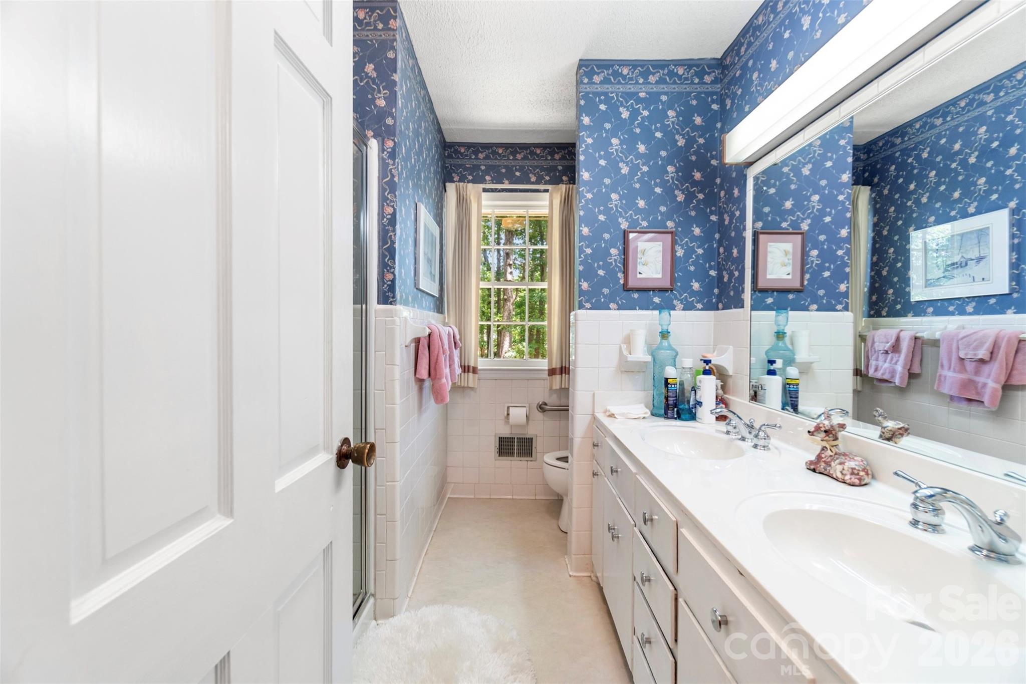 Forest Hills - Residential