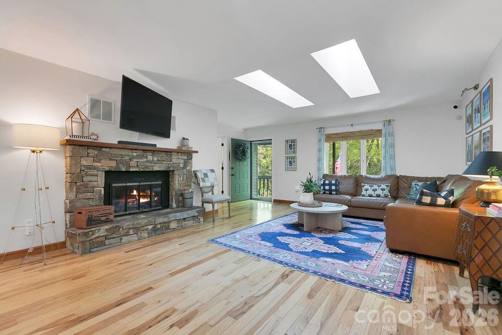Falls Creek - Residential