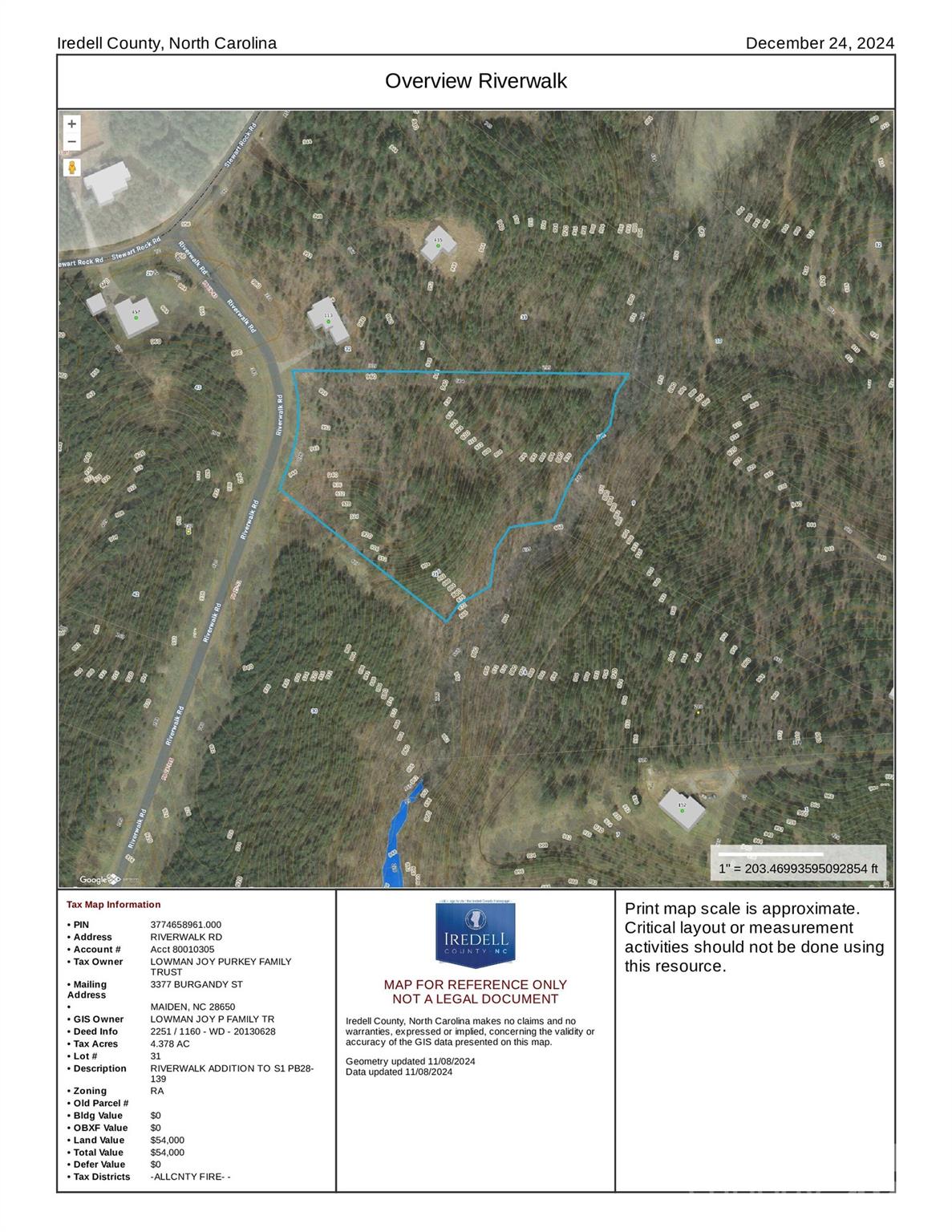 Have you ever wanted to own acreage in a gated lake community? Well here is your chance, 4+ acres is waiting on you and this community offers options you don't want to miss out on.  This community has a sandy beach, docks, fenced boat and RV storage along with numerous other amenities. Don't miss out!