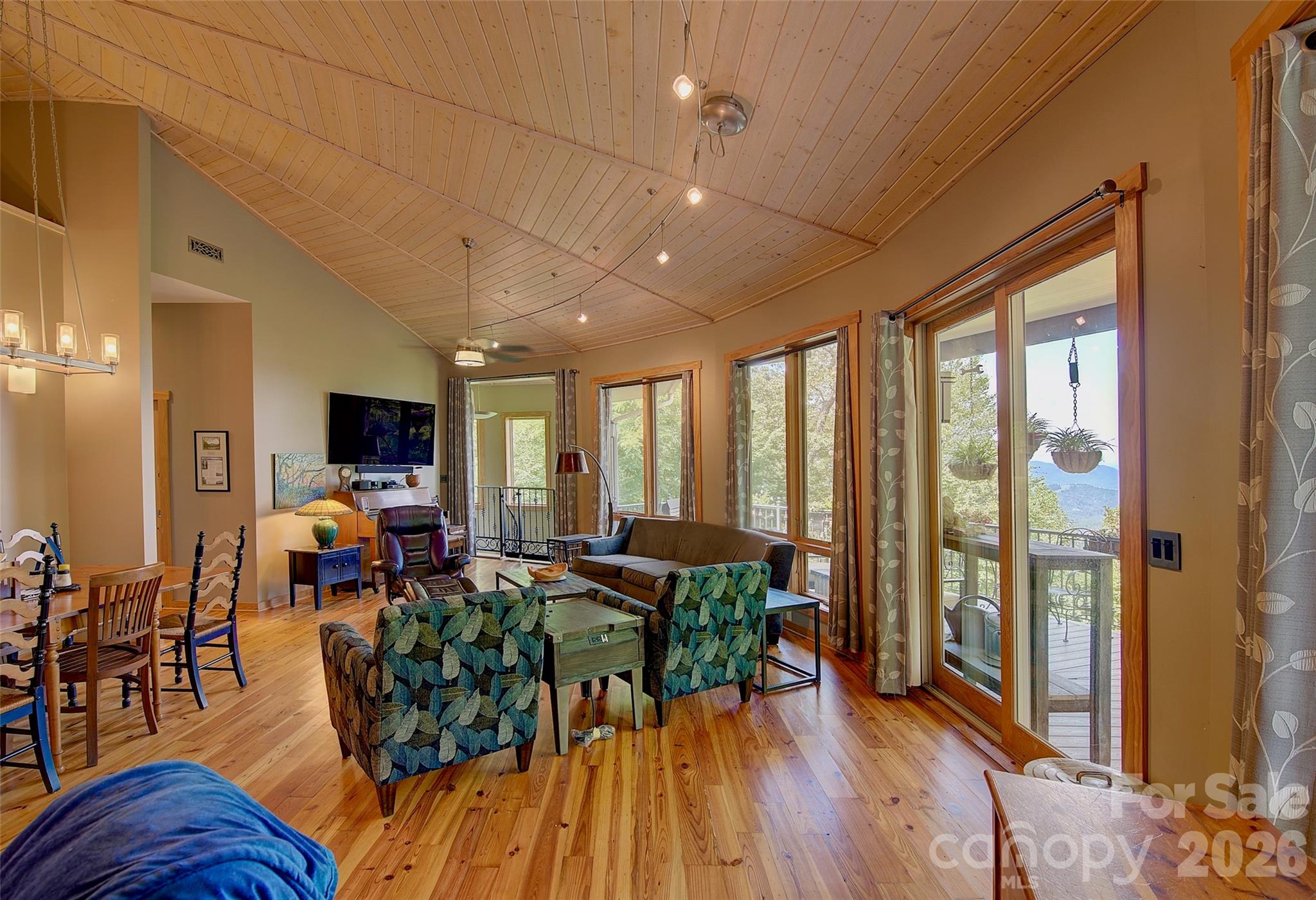 Poplar Ridge - Residential