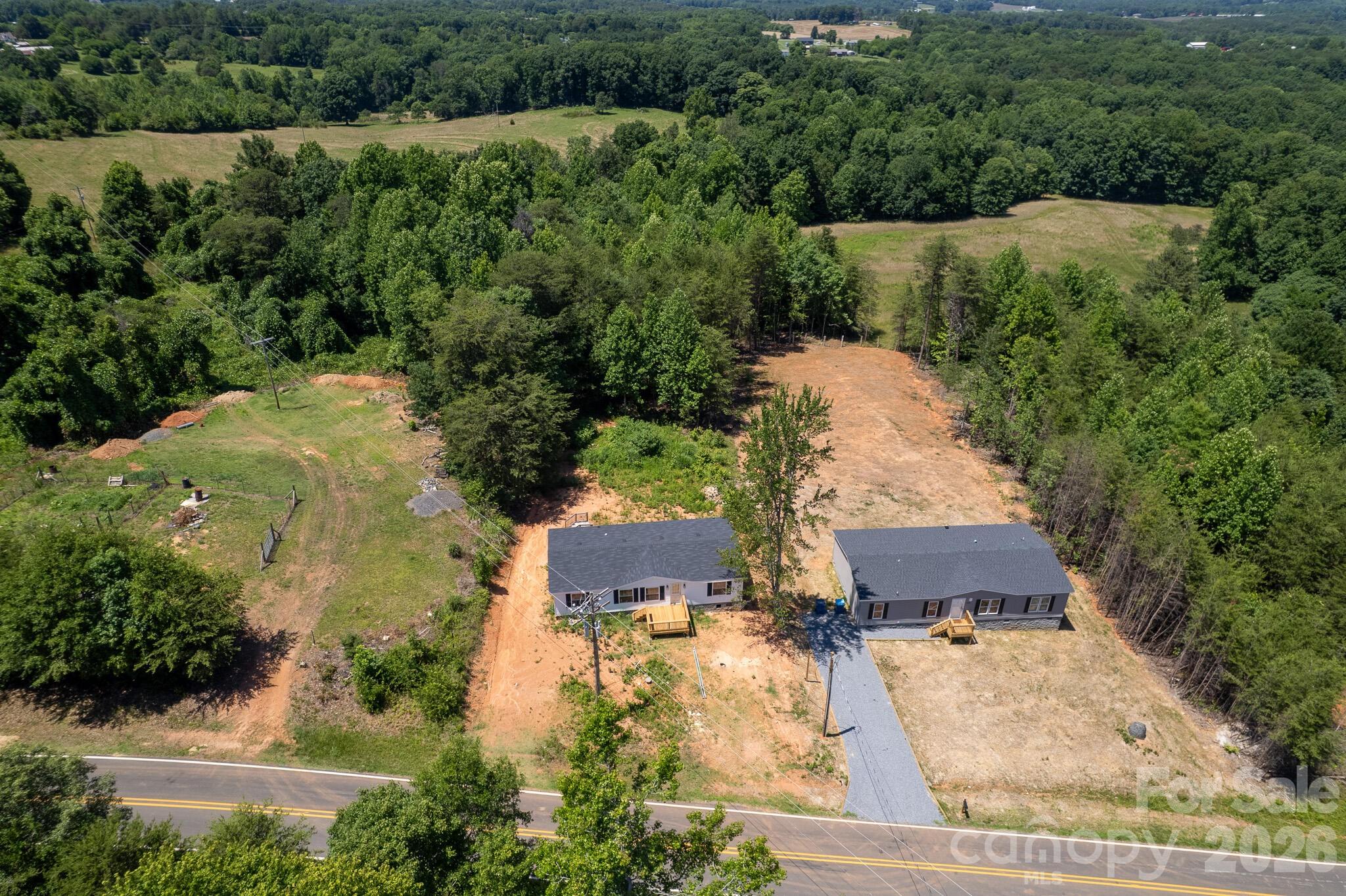 PLATEAU RIDGE ESTATES - Residential