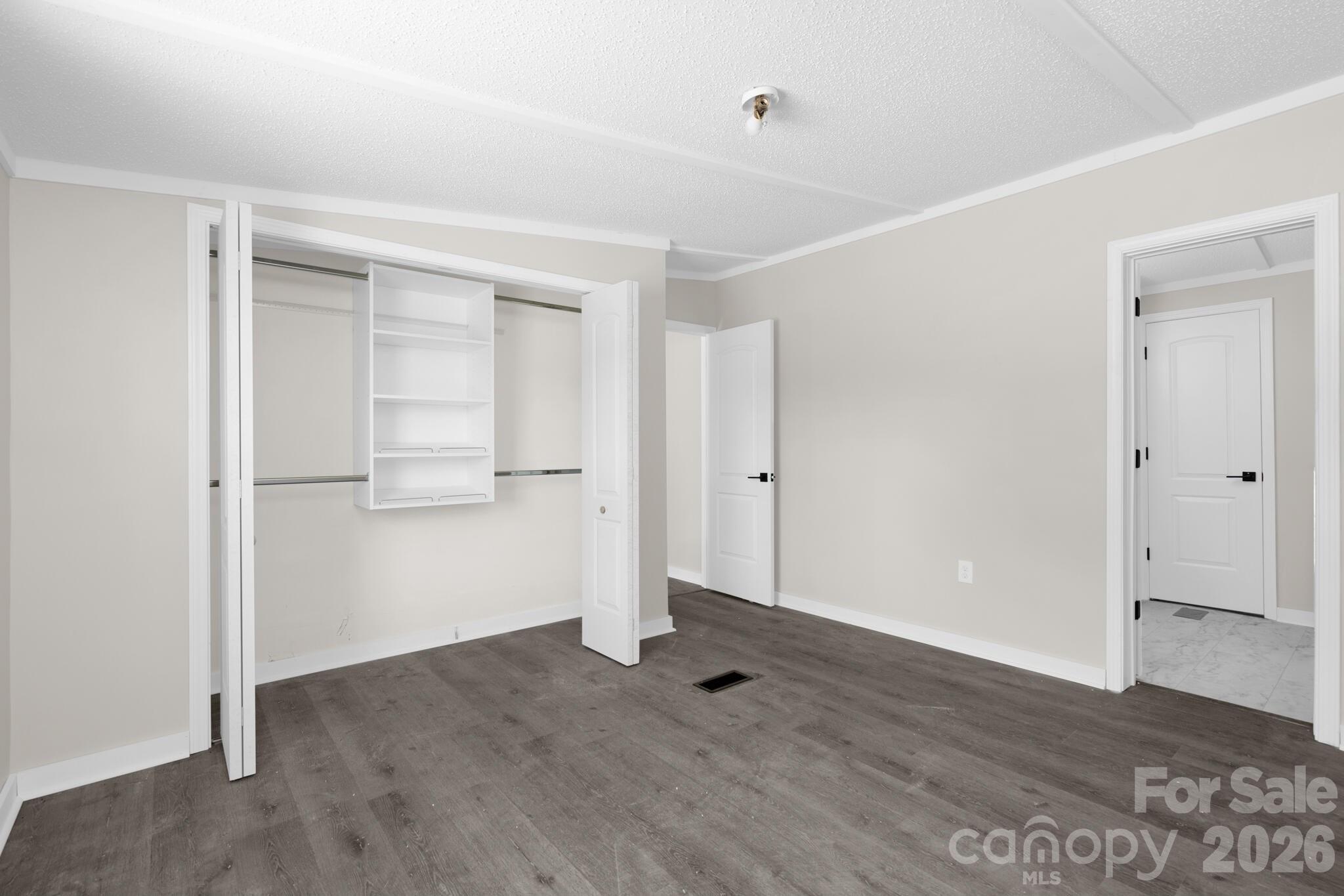 PLATEAU RIDGE ESTATES - Residential