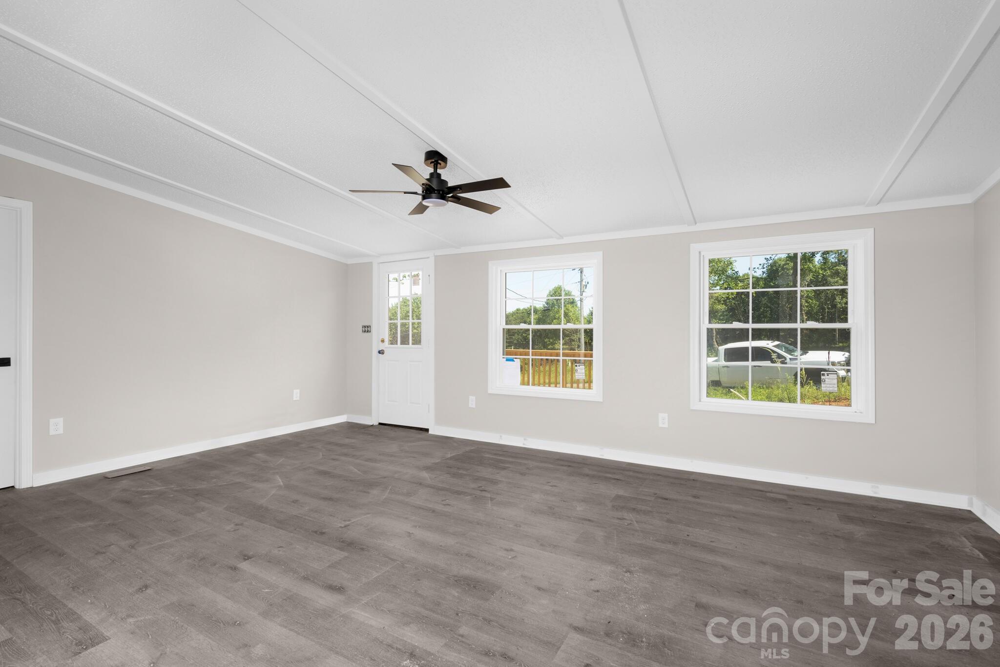 PLATEAU RIDGE ESTATES - Residential