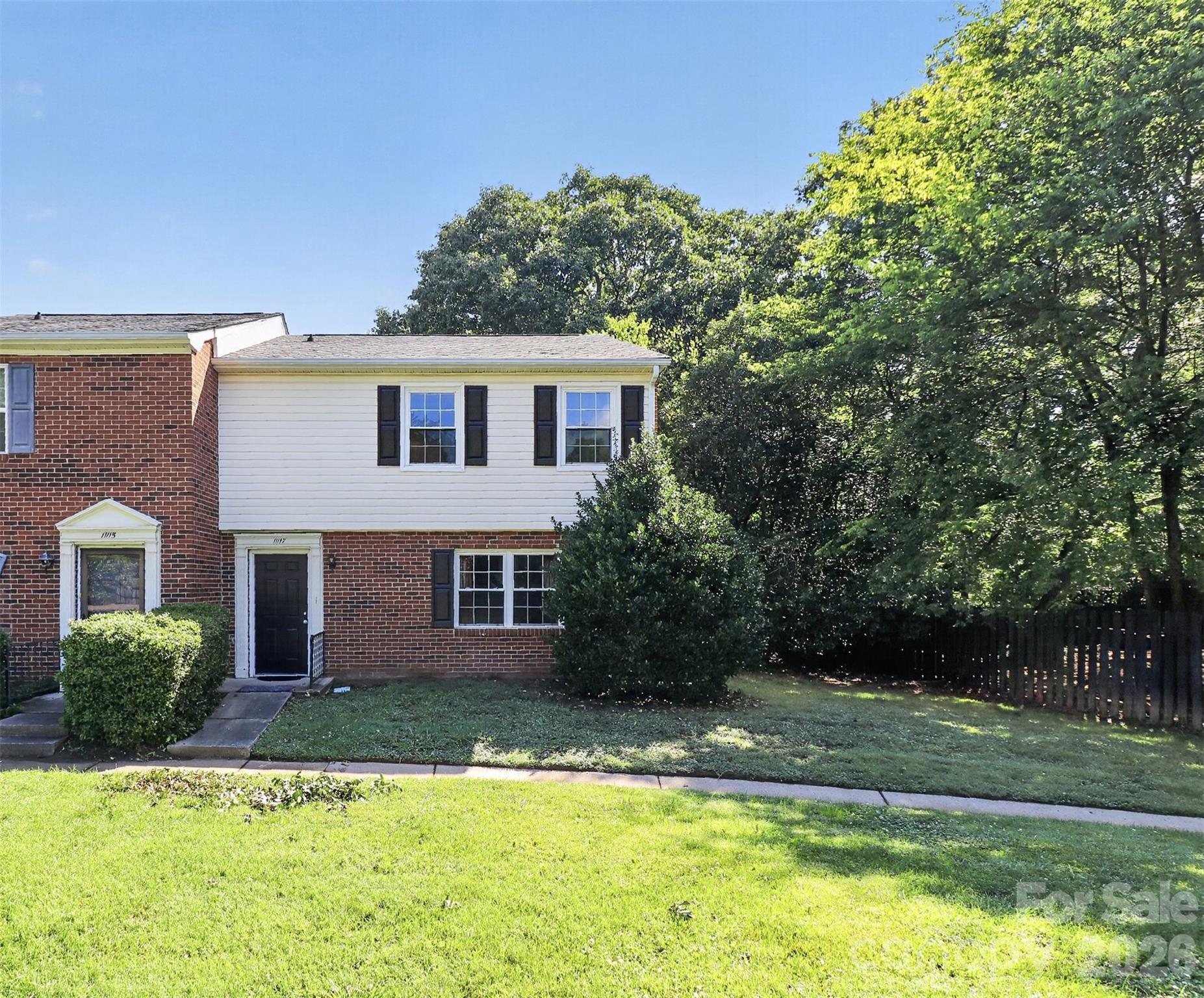 Lexington Commons - Residential
