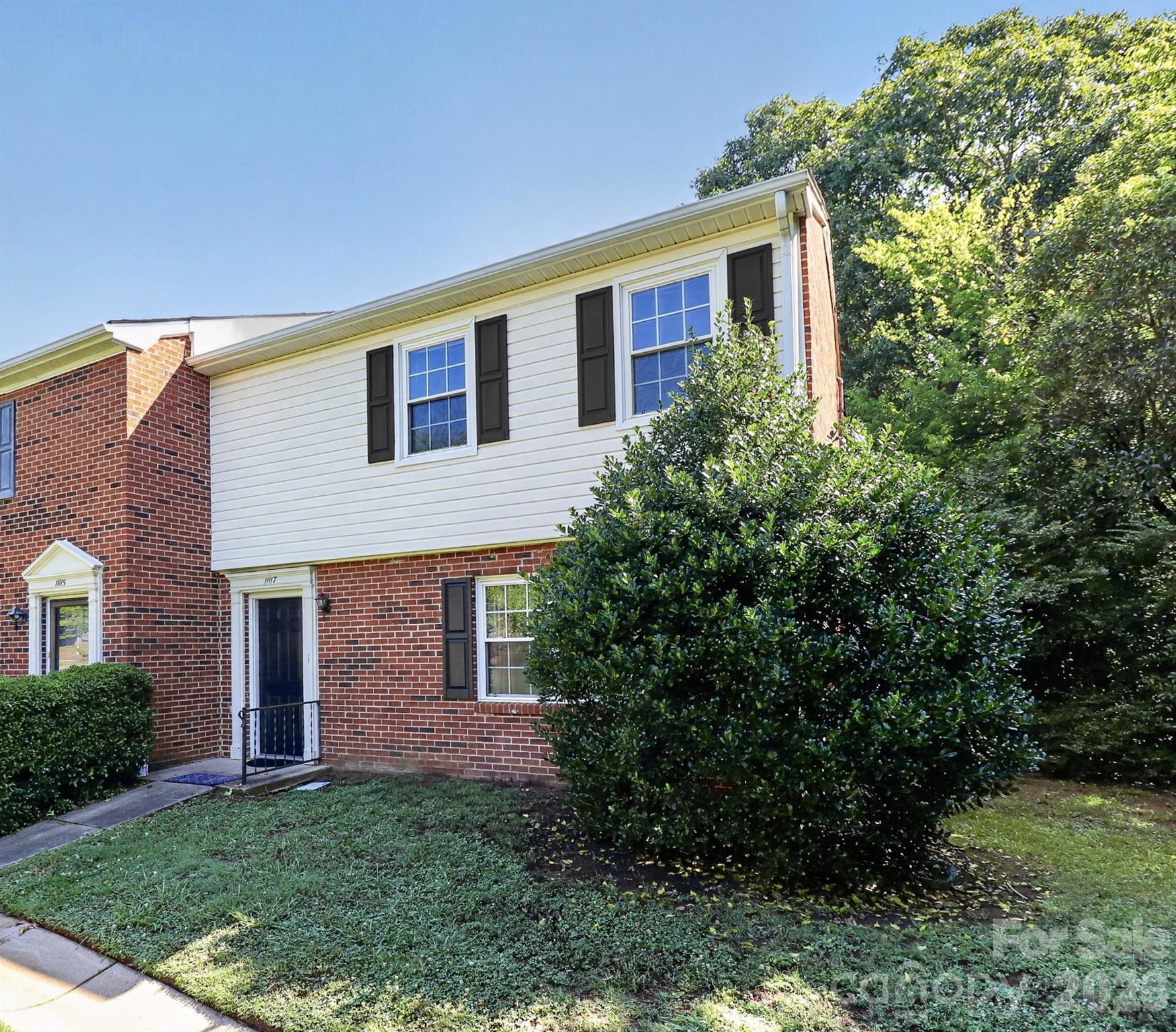 Lexington Commons - Residential