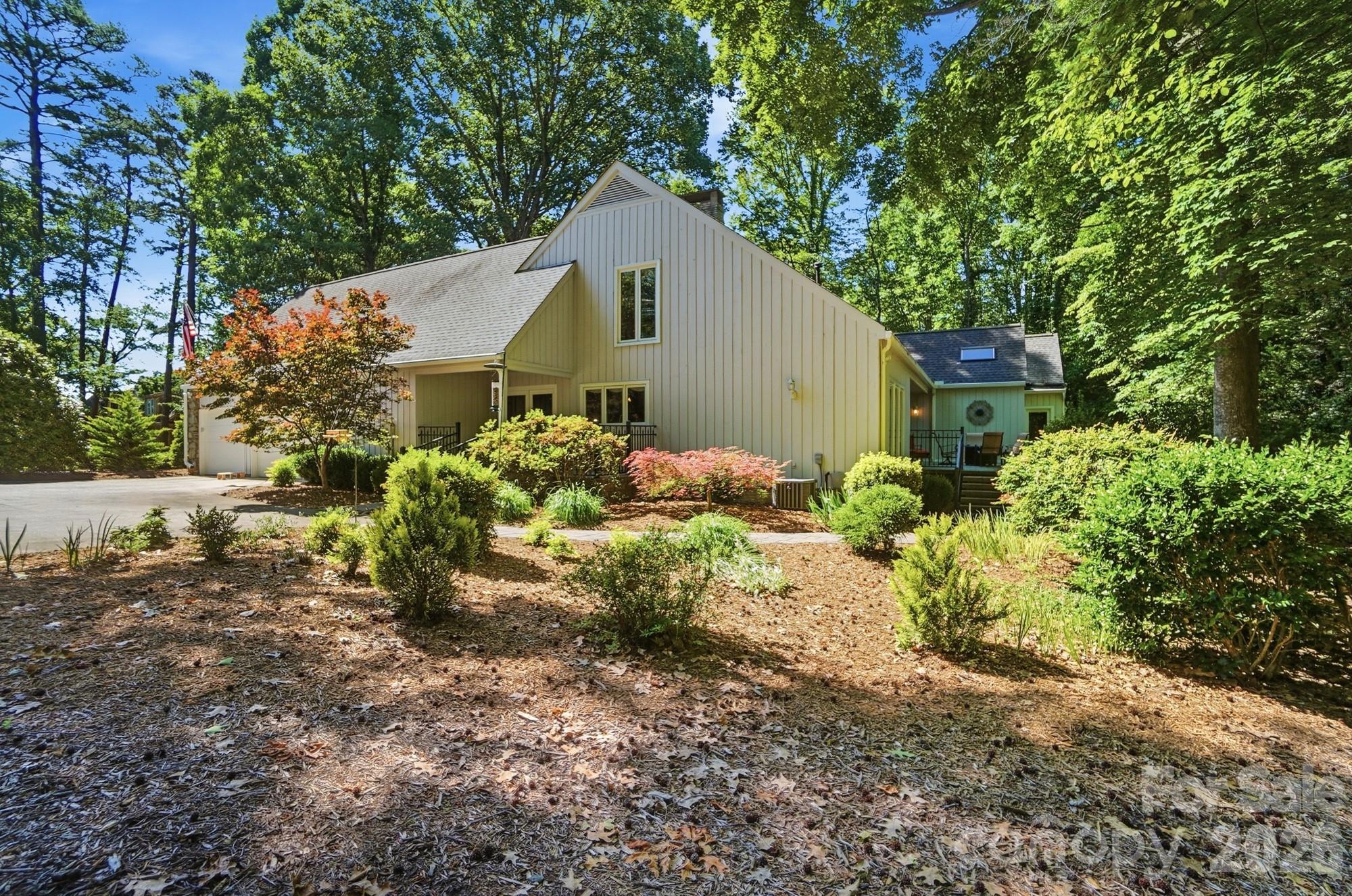 River Hills - Residential