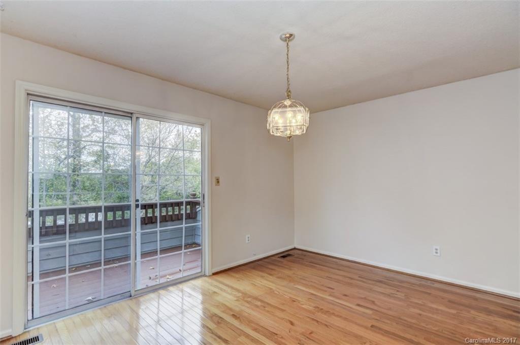Lakes At Raintree - Residential
