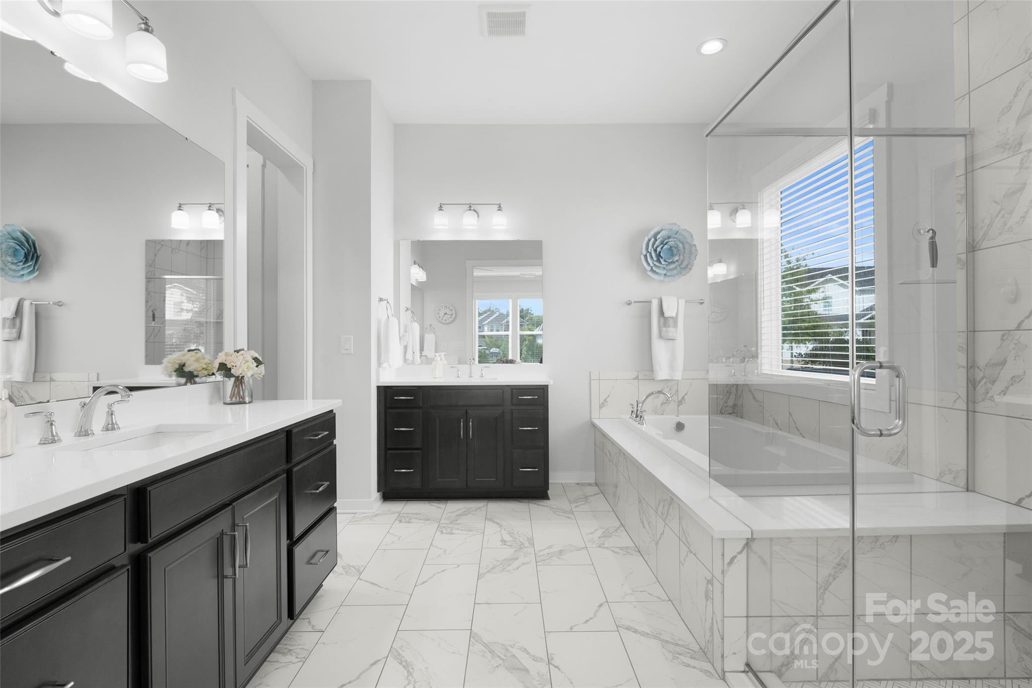 Paddlers Cove - Residential