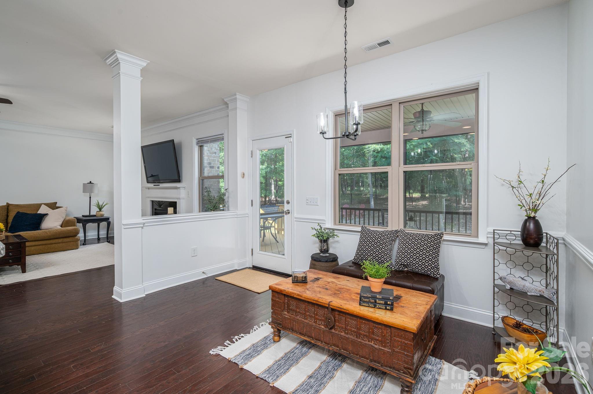 The Peninsula At Bayshore - Residential