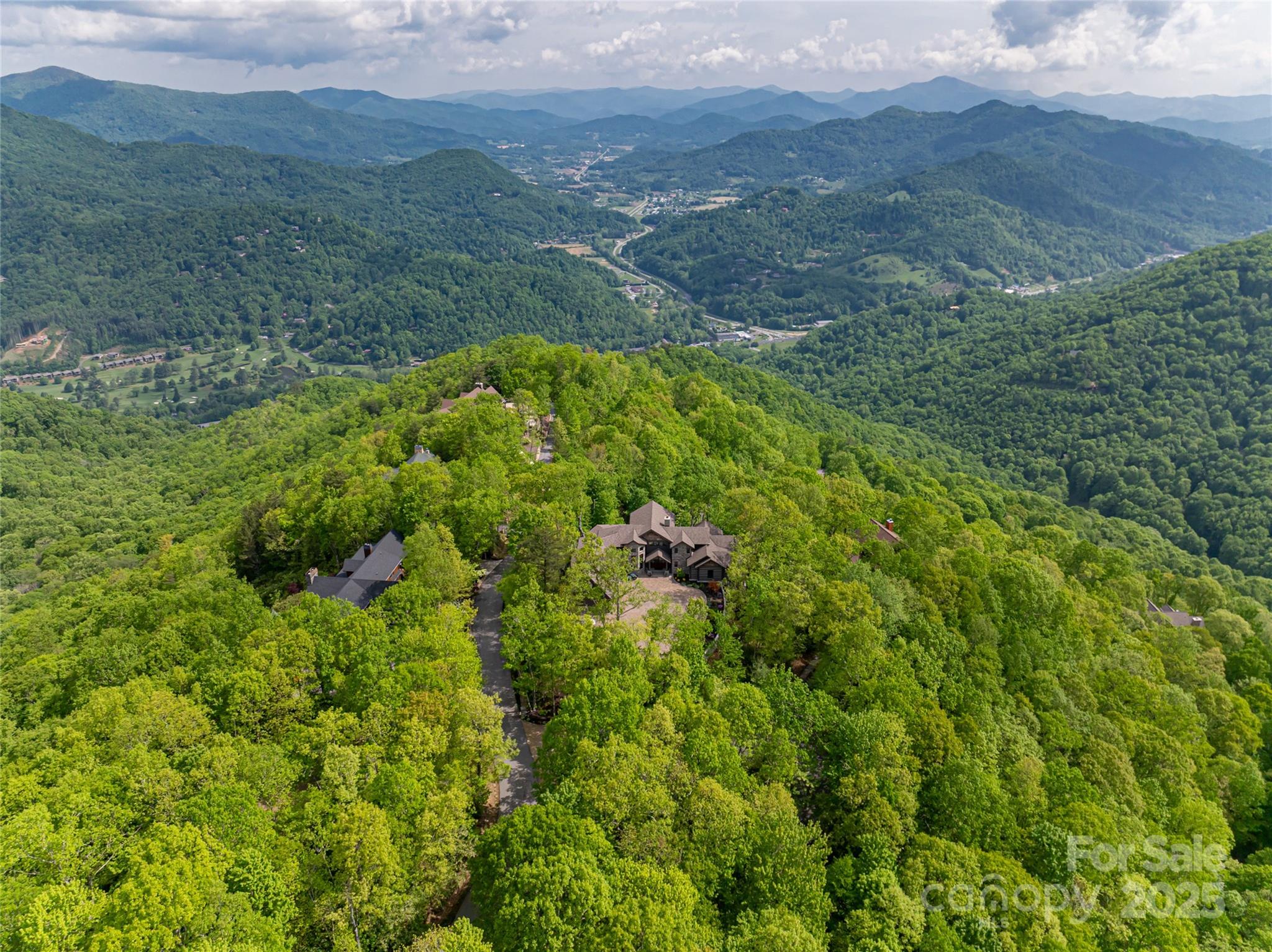 Smoky Mountain Retreat at Eagles Nest - Residential