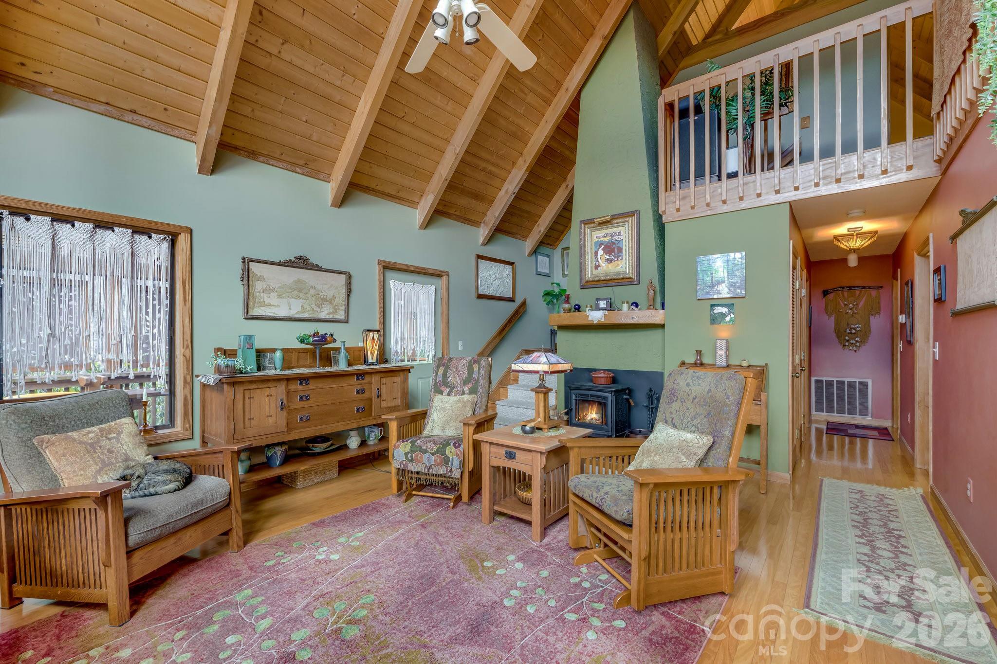 Wonderwood Mountain - Residential
