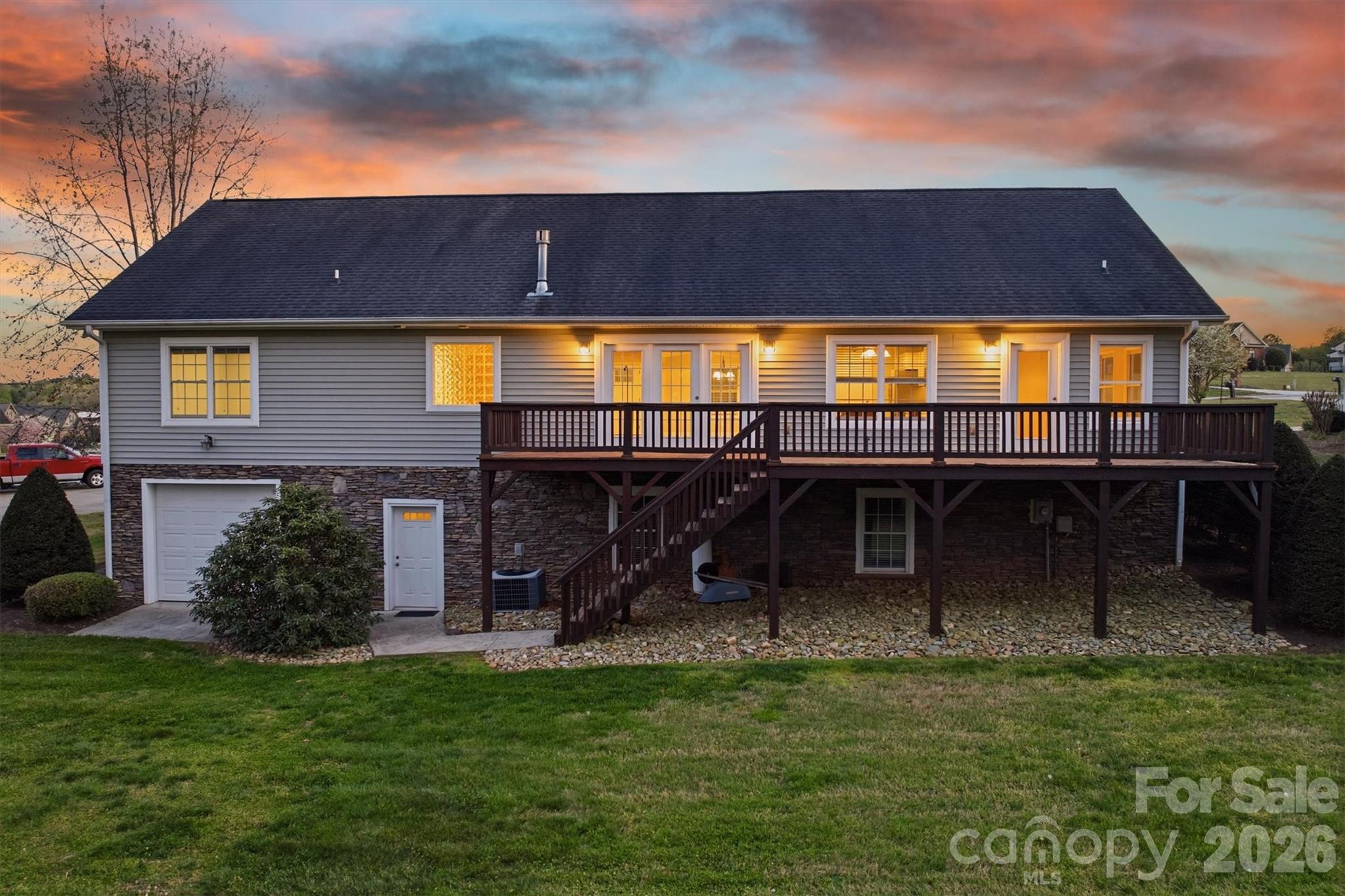 Twin Oaks - Residential