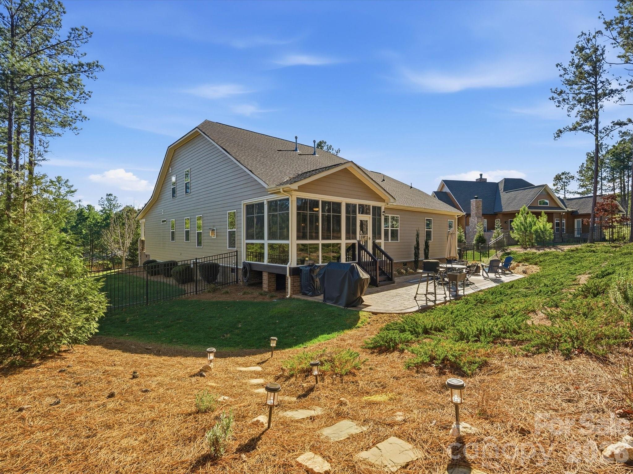 Riverchase Estates - Residential
