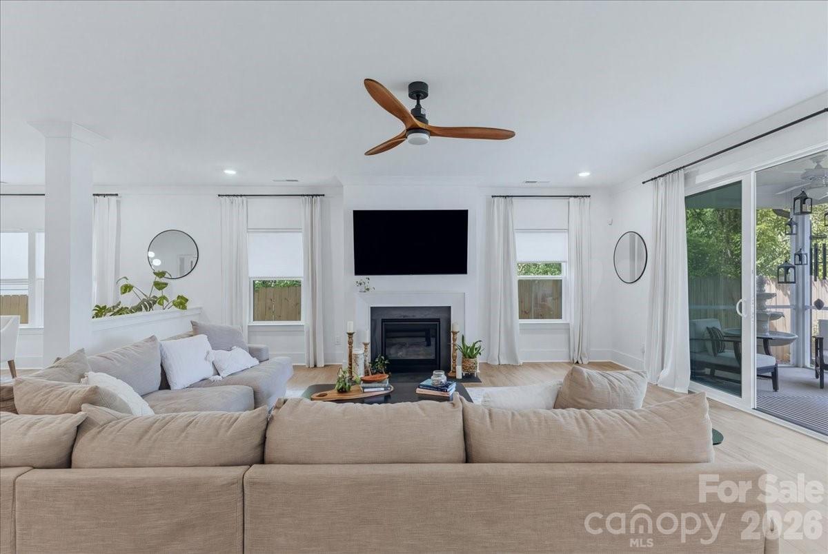 Villa Heights - Residential