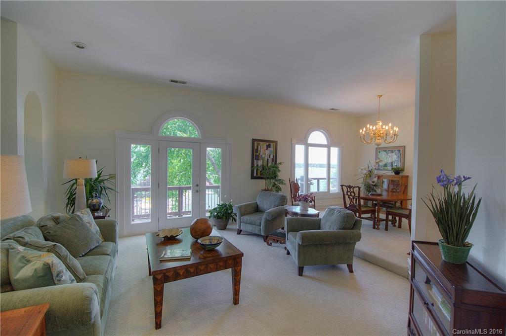 Tega Cay - Residential
