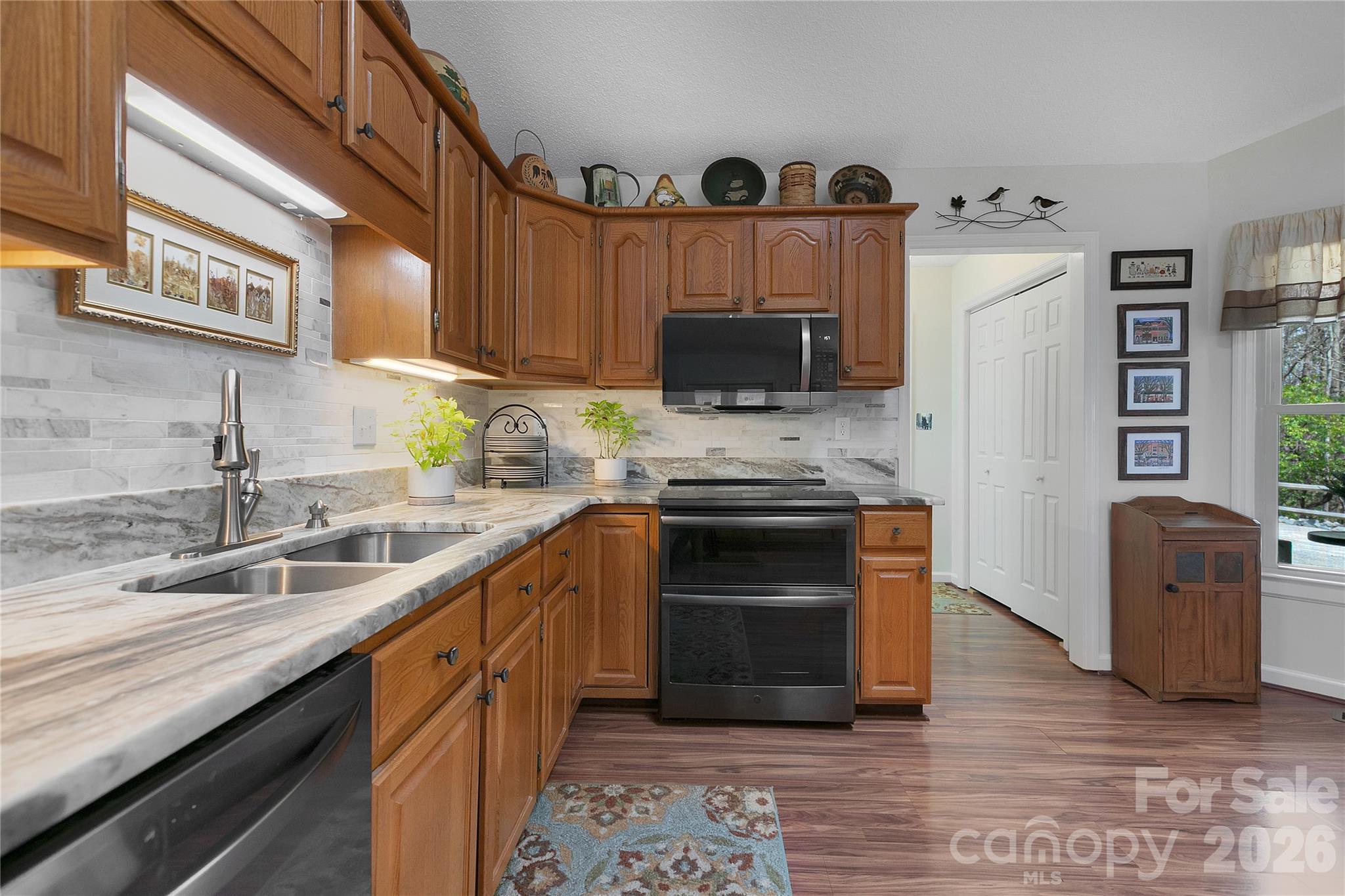 Connestee Falls - Residential