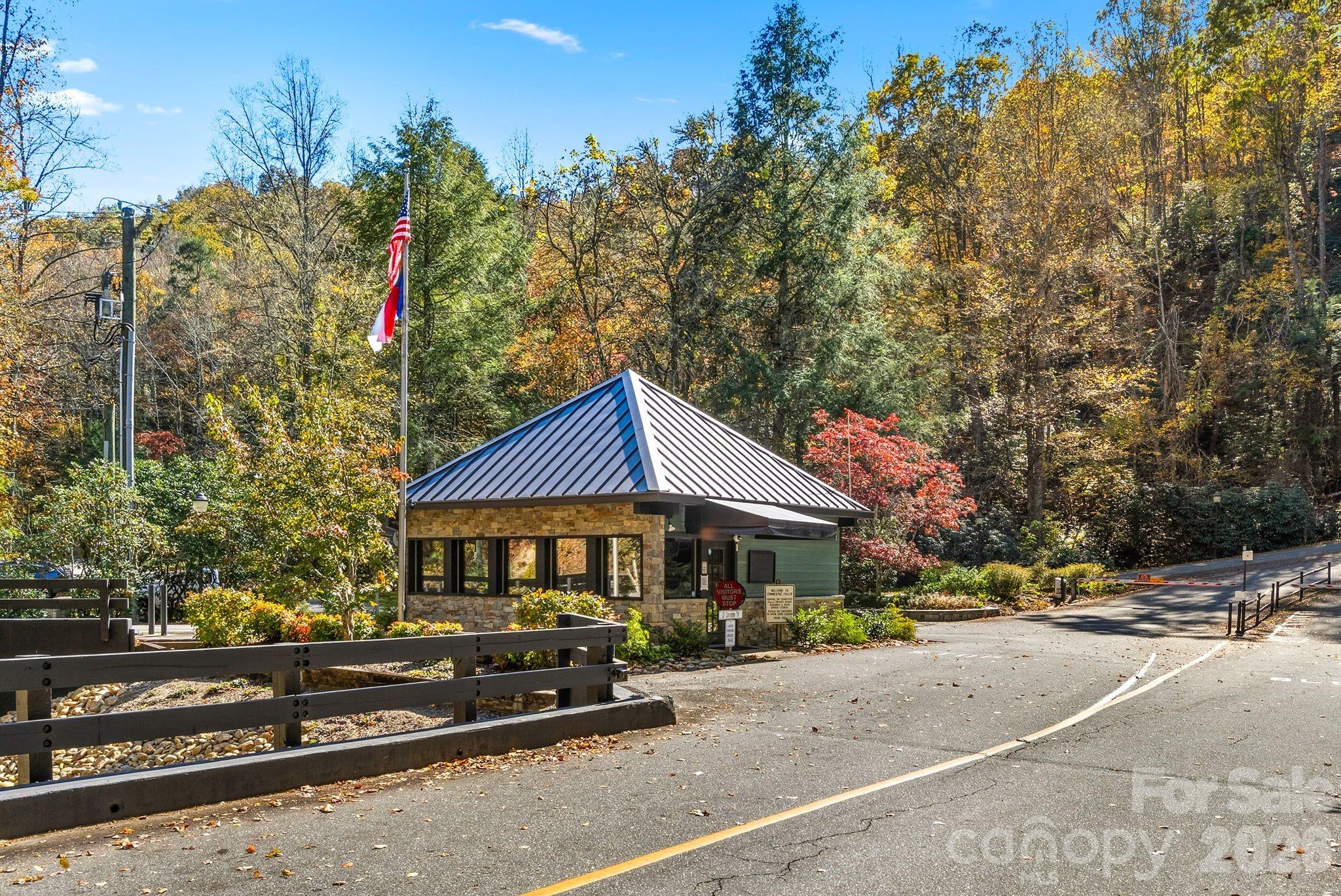 Connestee Falls - Residential