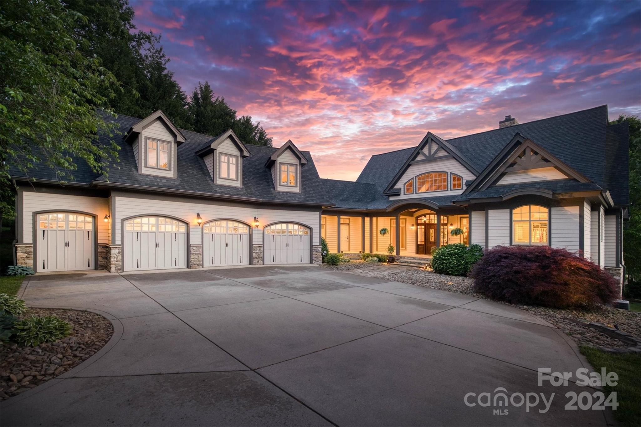 Pinnacle Shores - Residential