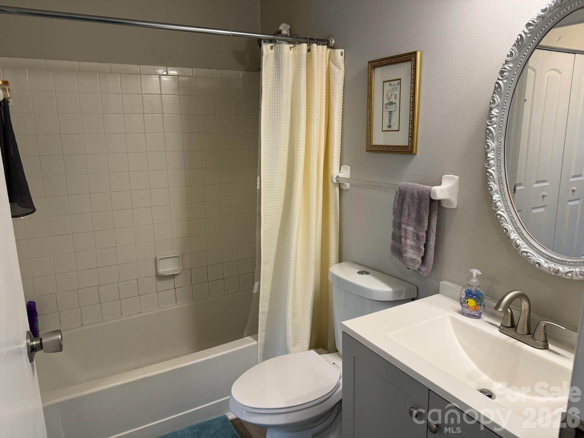 Waterford Townhomes - Residential