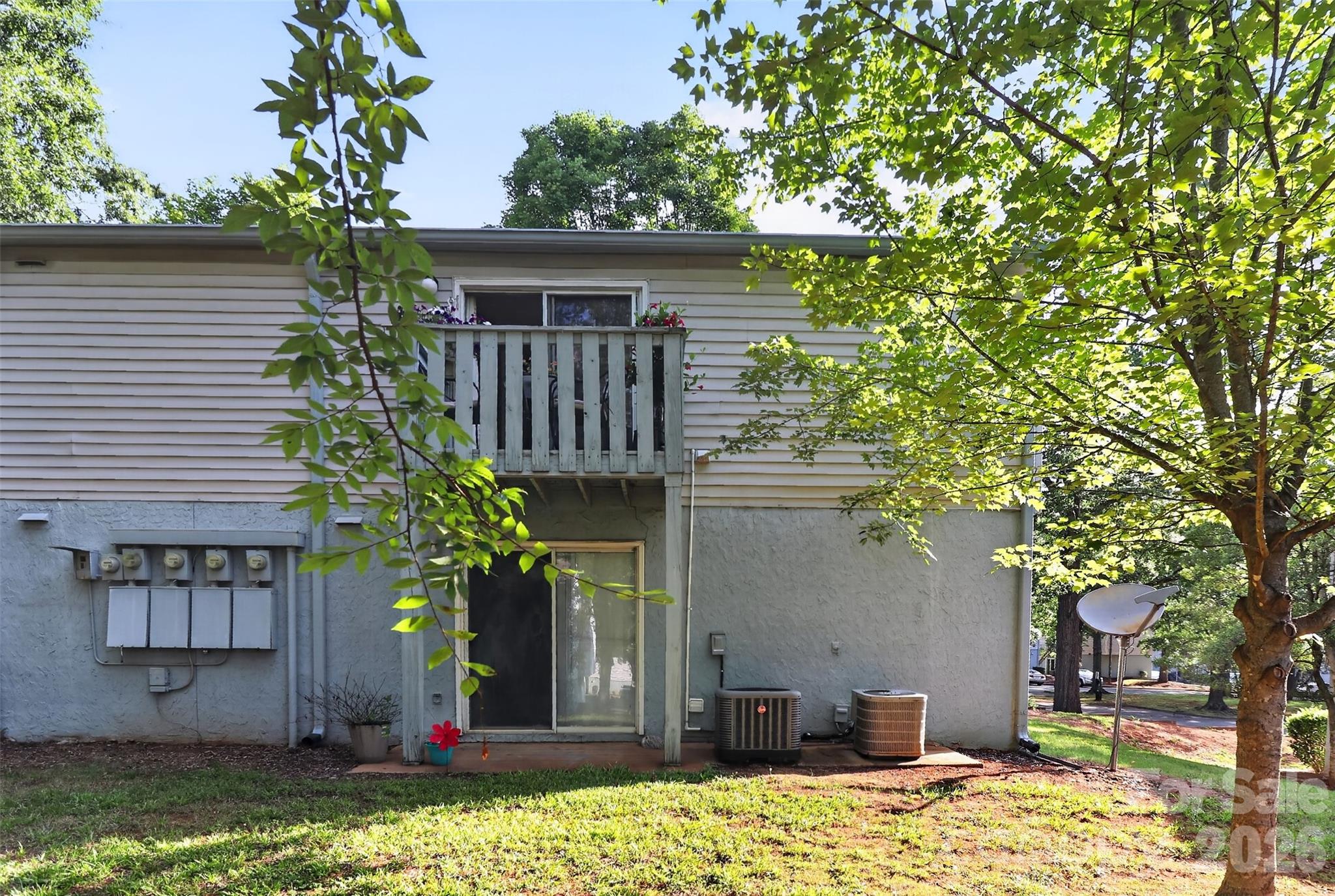 Sharon Lakes - Residential
