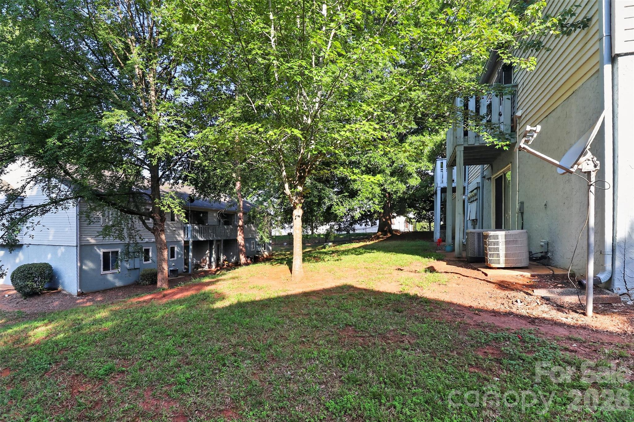 Sharon Lakes - Residential