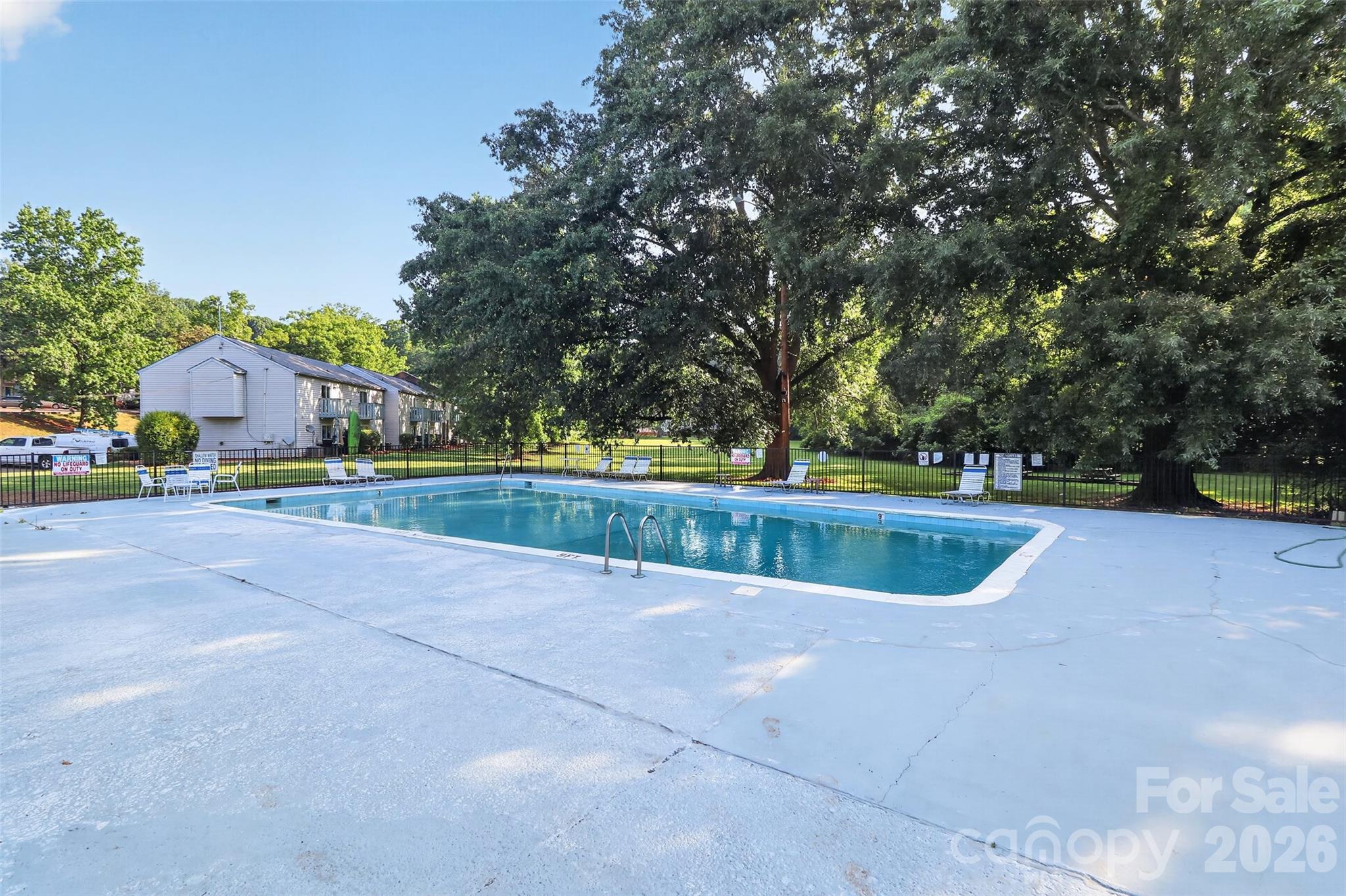 Sharon Lakes - Residential