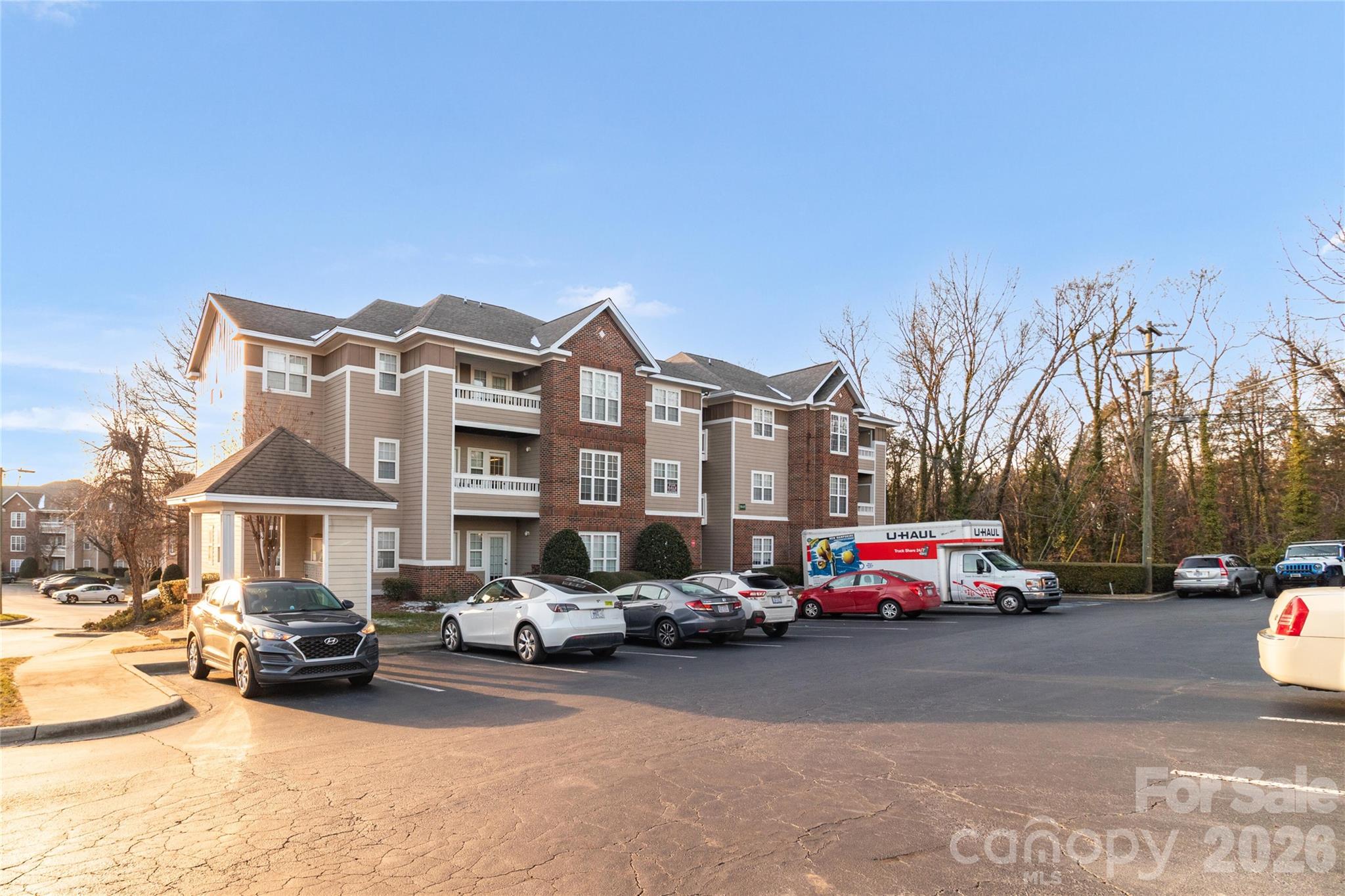 Campus Walk - Residential