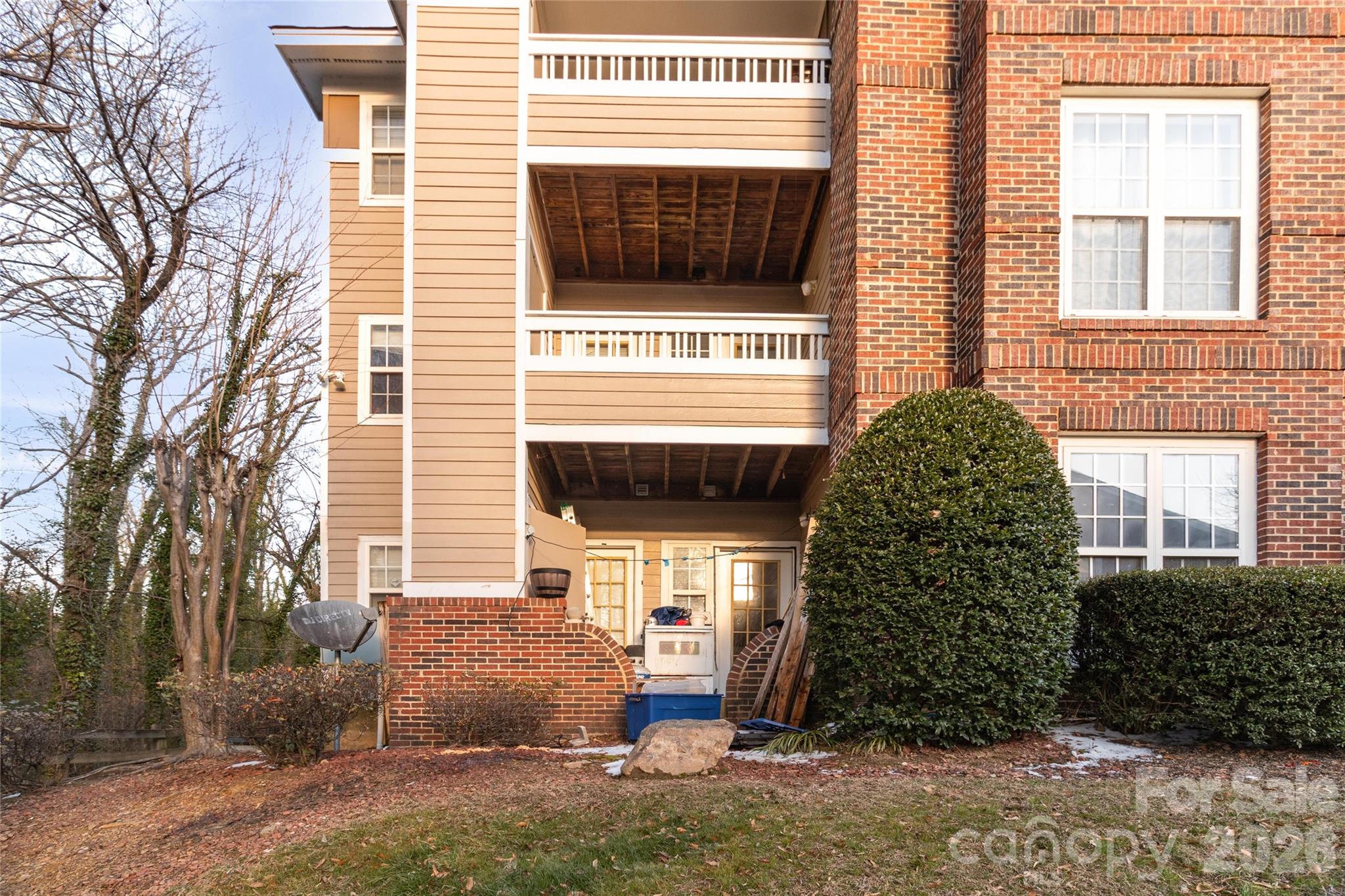 Campus Walk - Residential