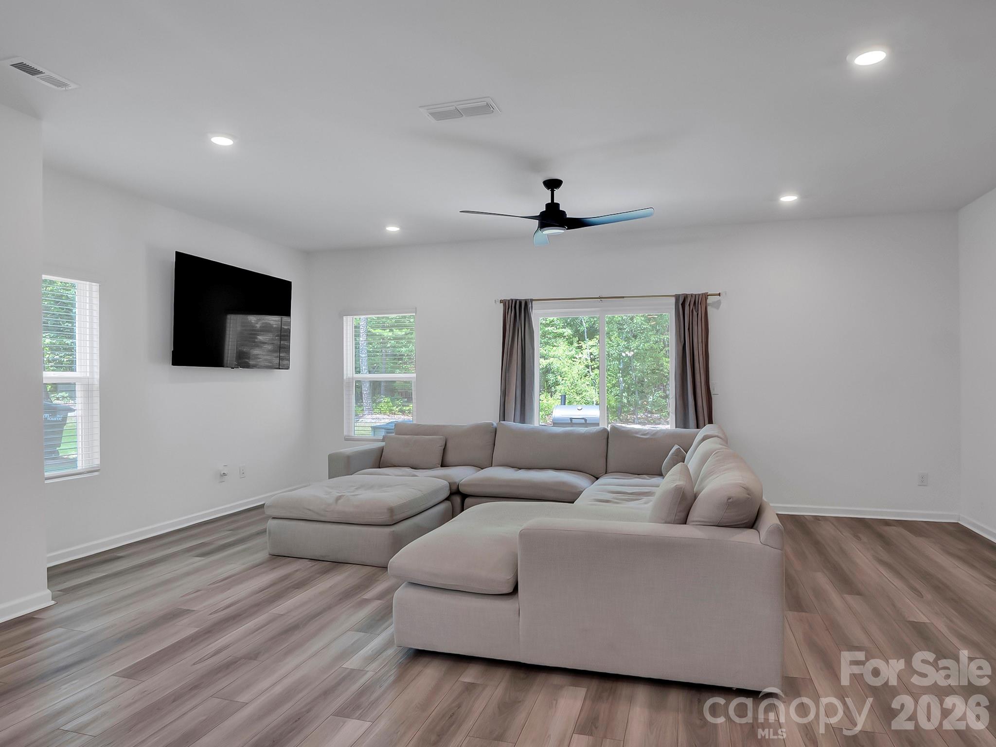 Secrest Landing - Residential