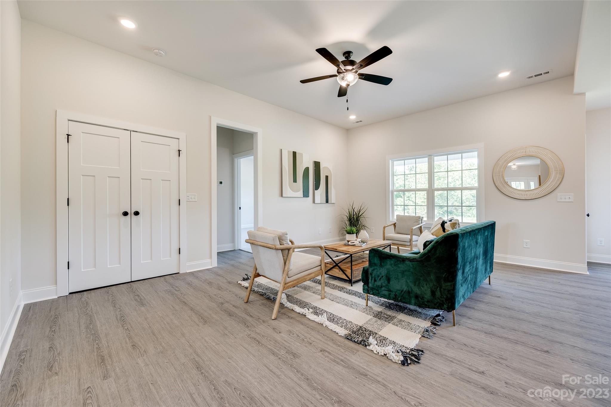 Stonecrest Meadows - Residential