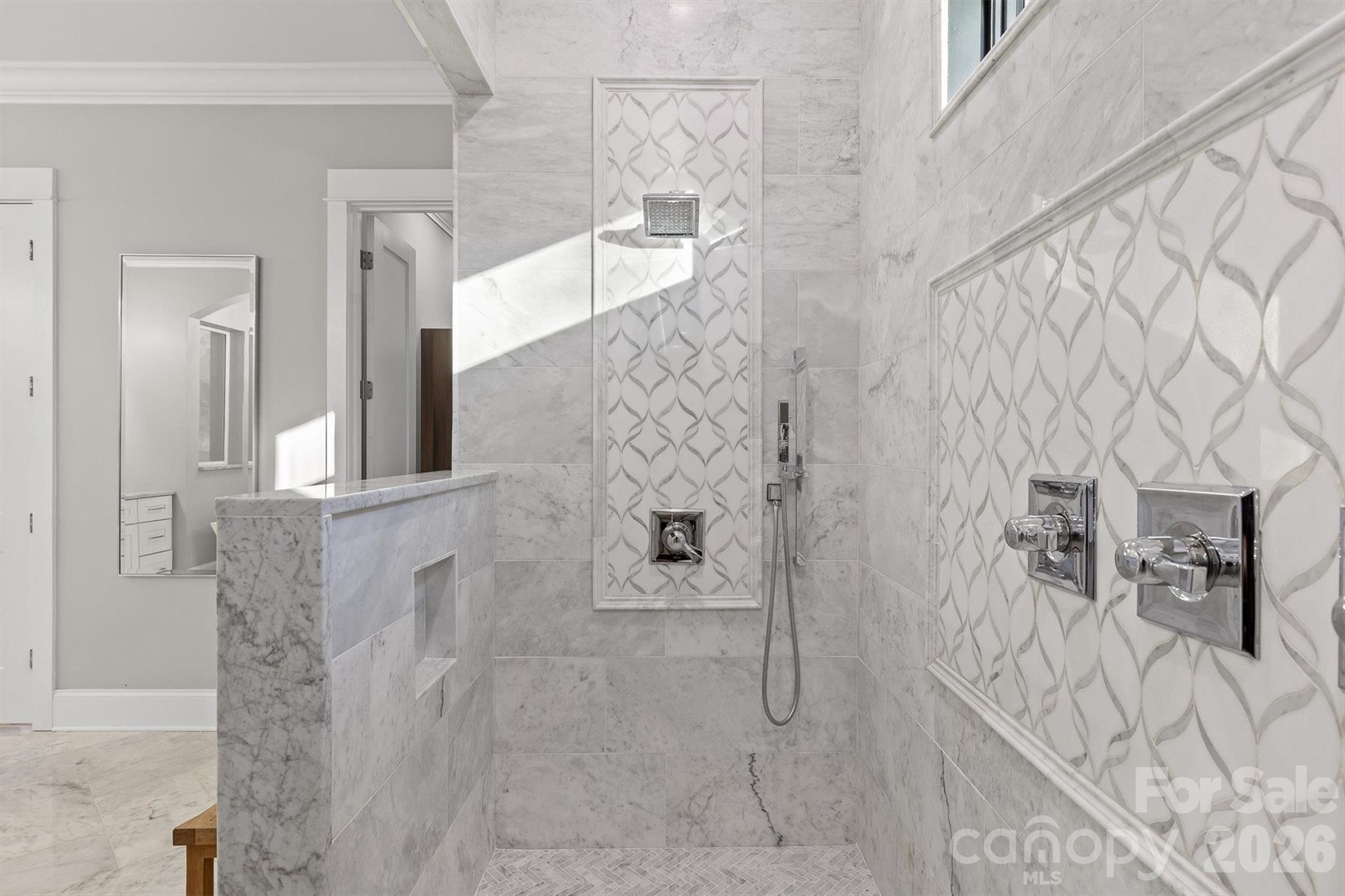 Twin Coves - Residential