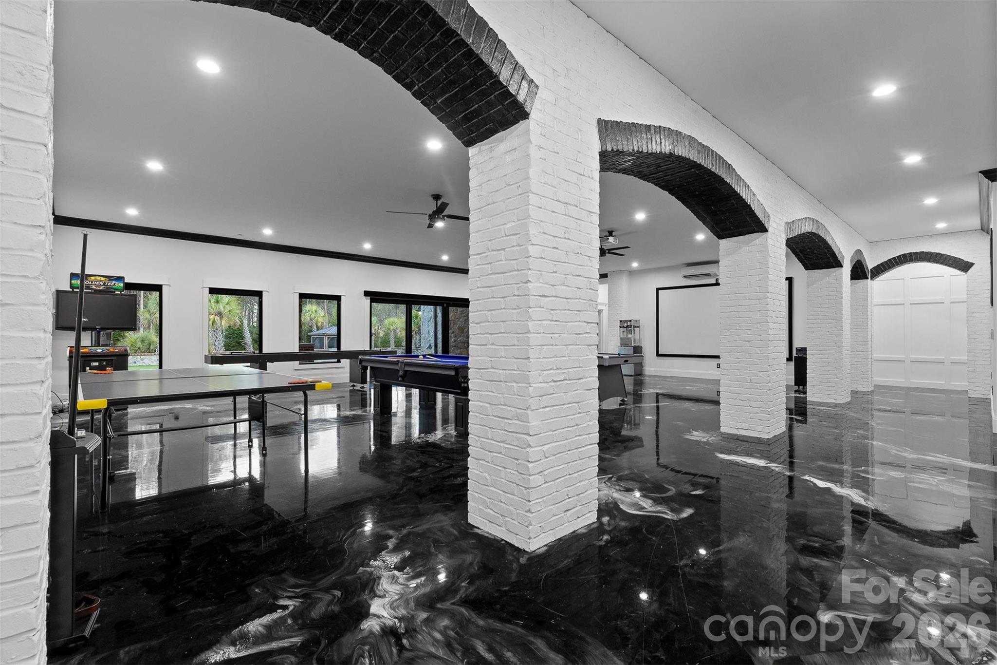 Twin Coves - Residential