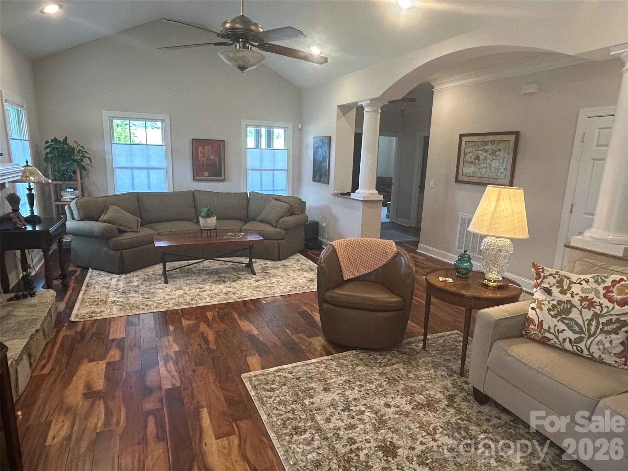 Royal Oaks - Residential