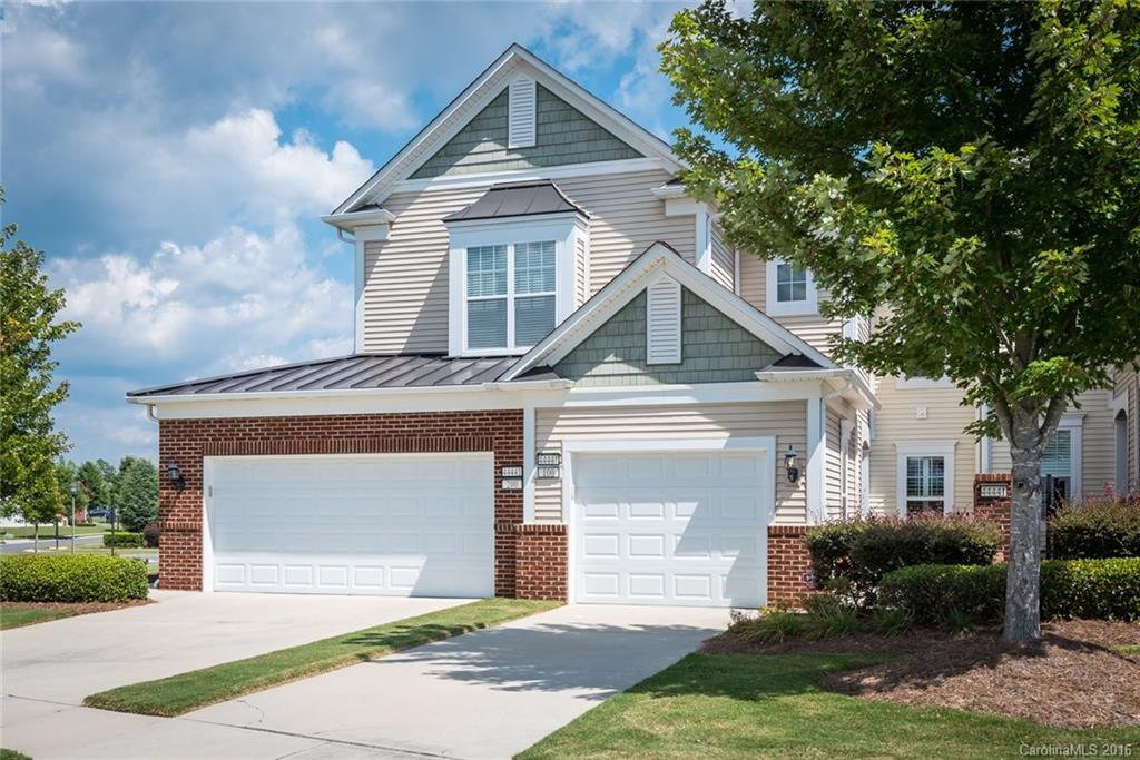 IMMACULATE ONE-LEVEL LIVING WITH A BEAUTIFUL VIEW OF THE POND. This well-appointed end unit has a screened porch and large windows to enjoy the abundant nature. Open floor plan has great room with fireplace, formal dining room and private office with french doors. Kitchen features granite, stainless appliances, and built-in desk area. Master suite has large walk-in closet, and private bath with ceramic tile, dual sinks and separate tub and shower. Home includes plantation shutters throughout.