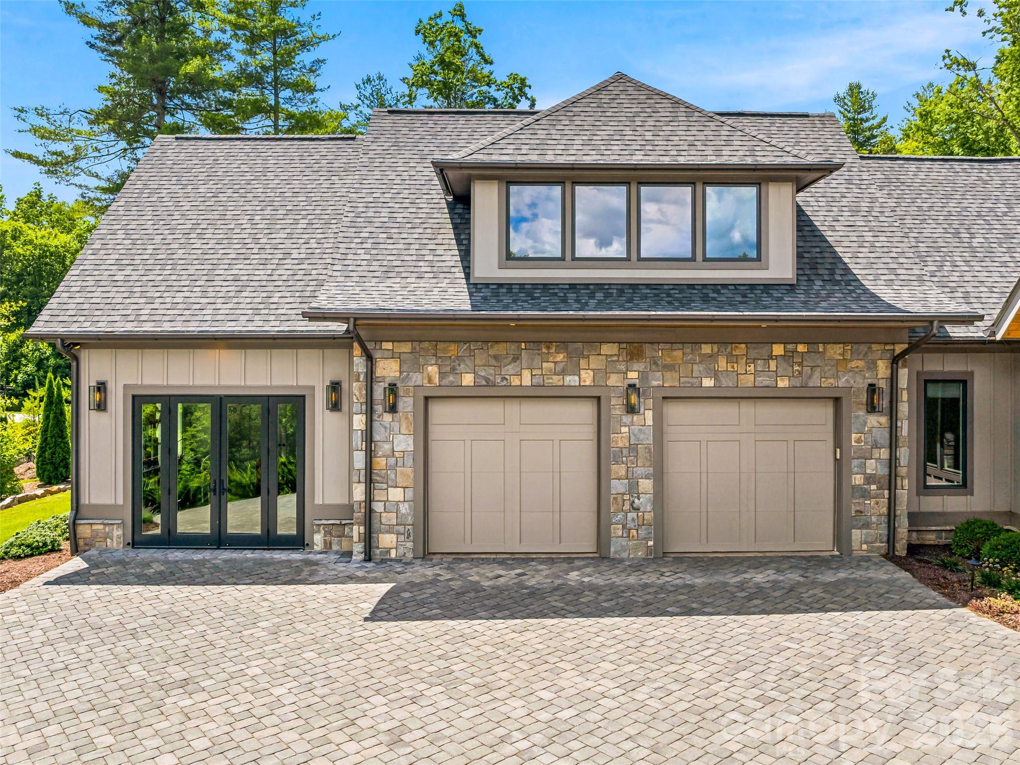 The Cliffs at Walnut Cove - Residential