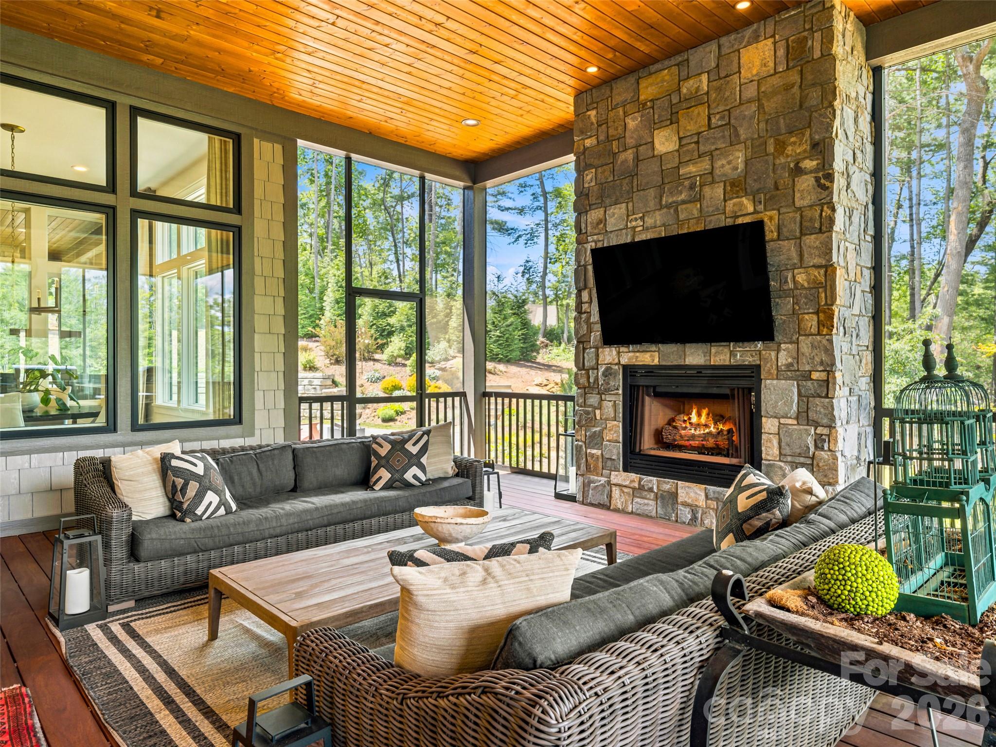 The Cliffs at Walnut Cove - Residential