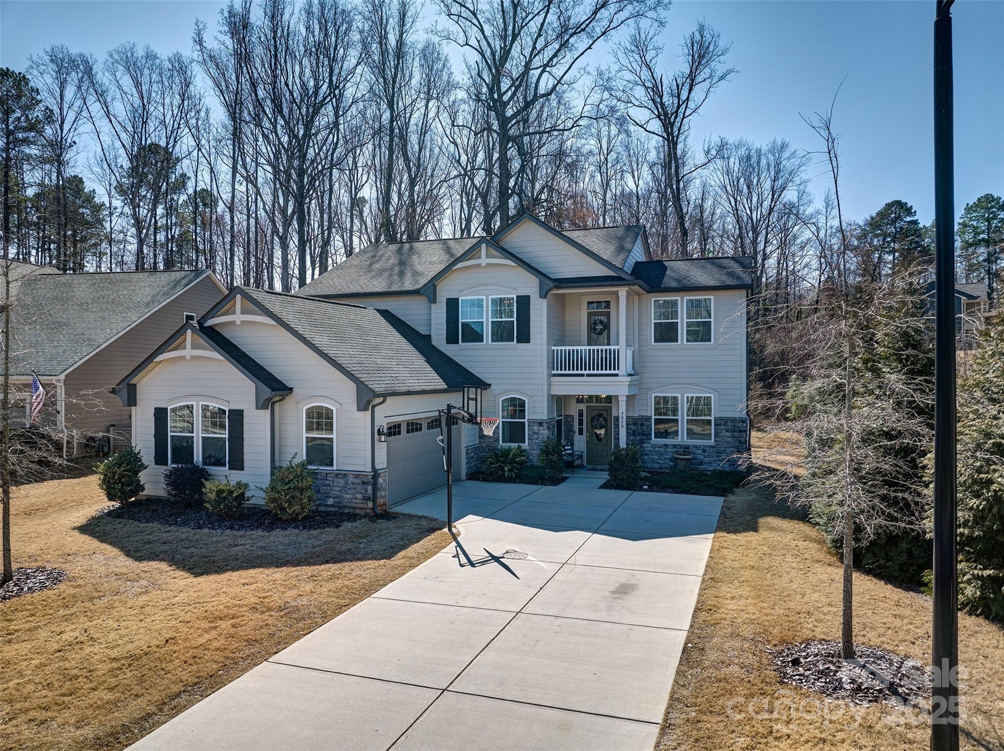 Lake Crest - Residential