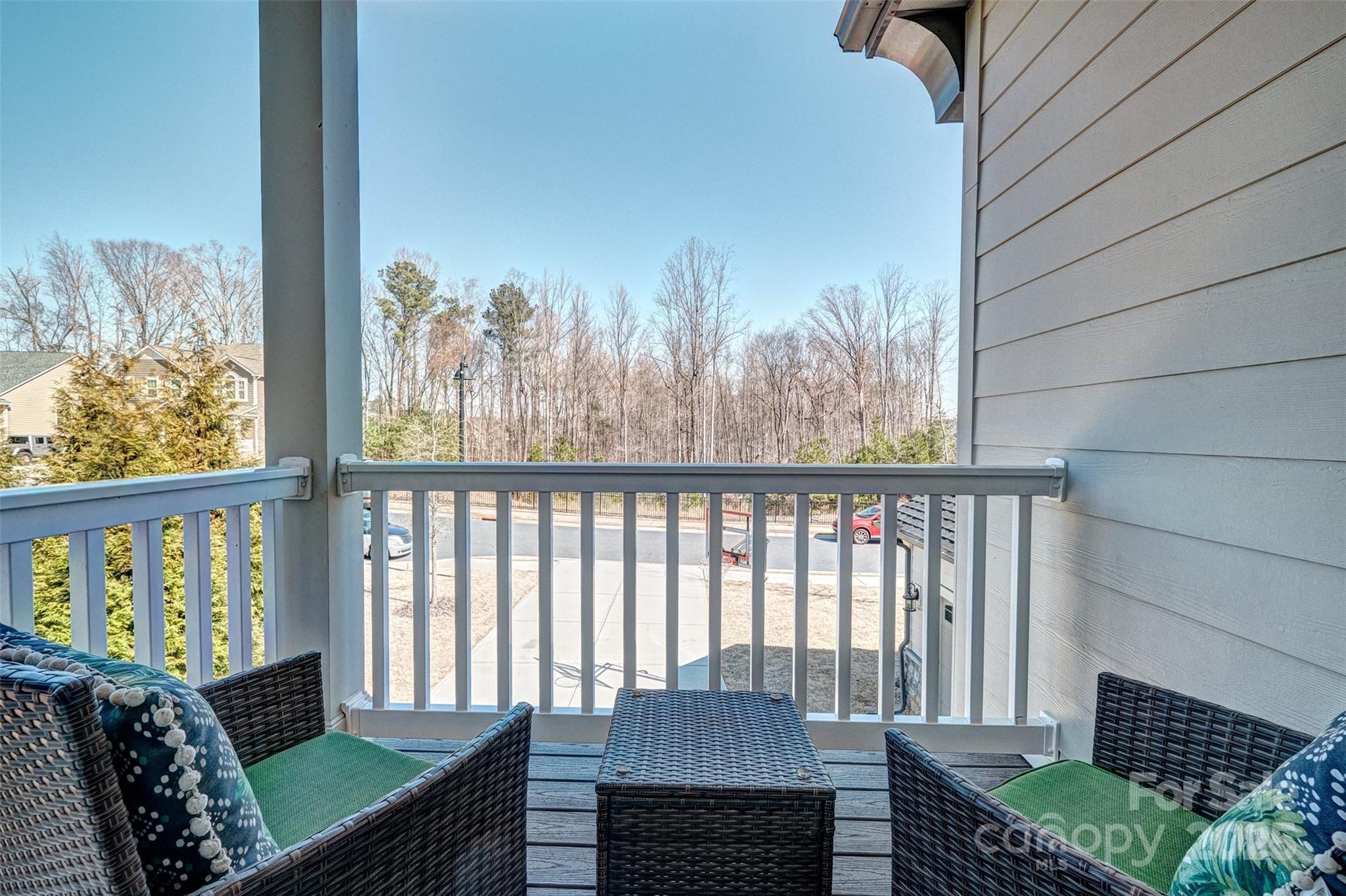 Lake Crest - Residential