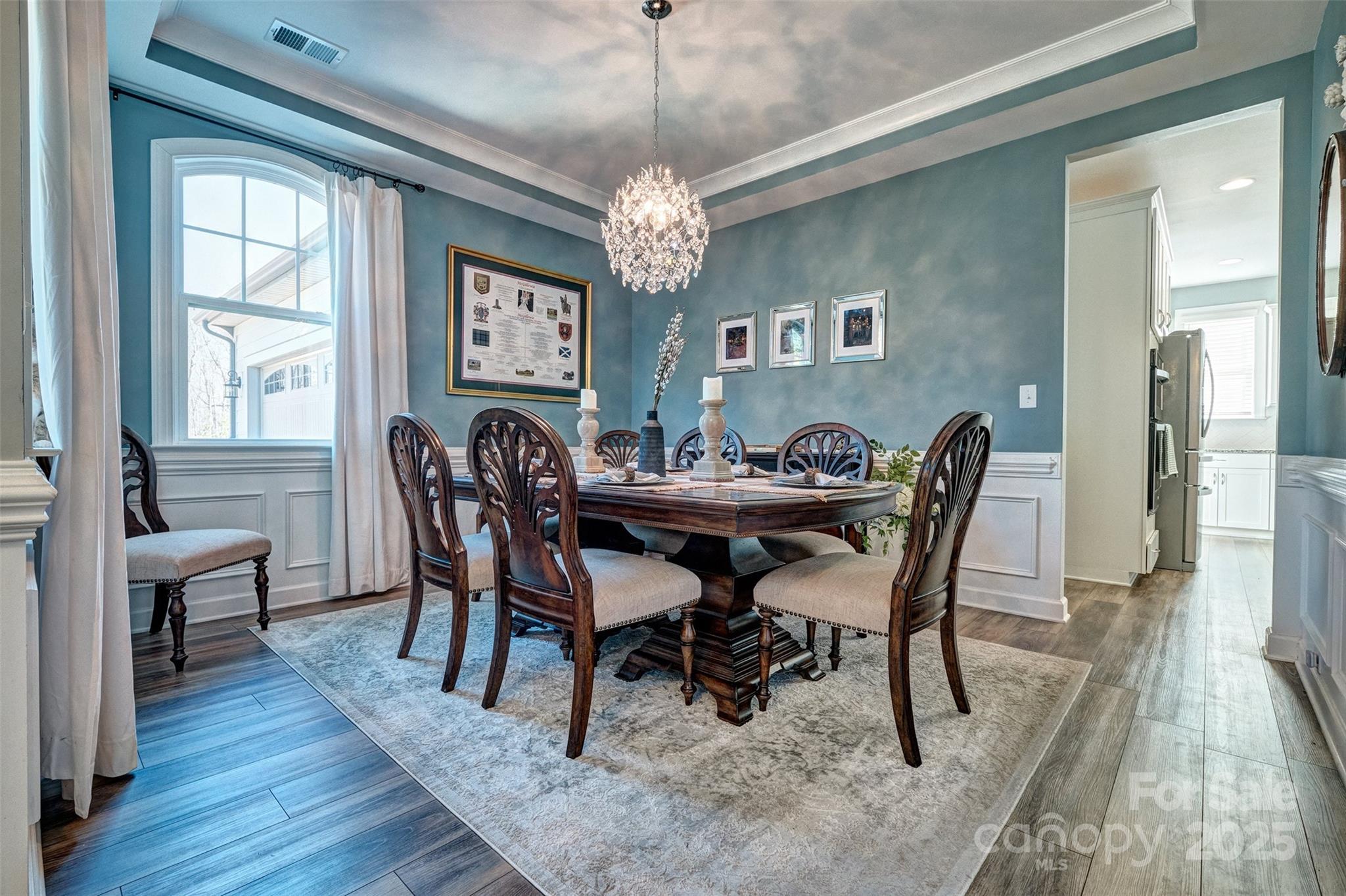 Lake Crest - Residential