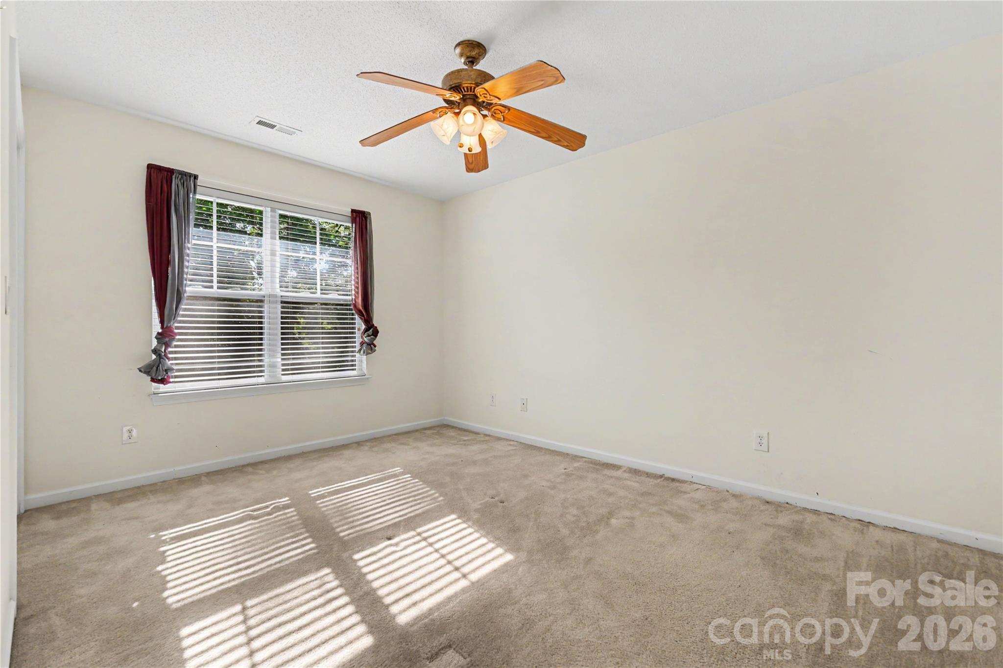 Savannah Townhomes - Residential