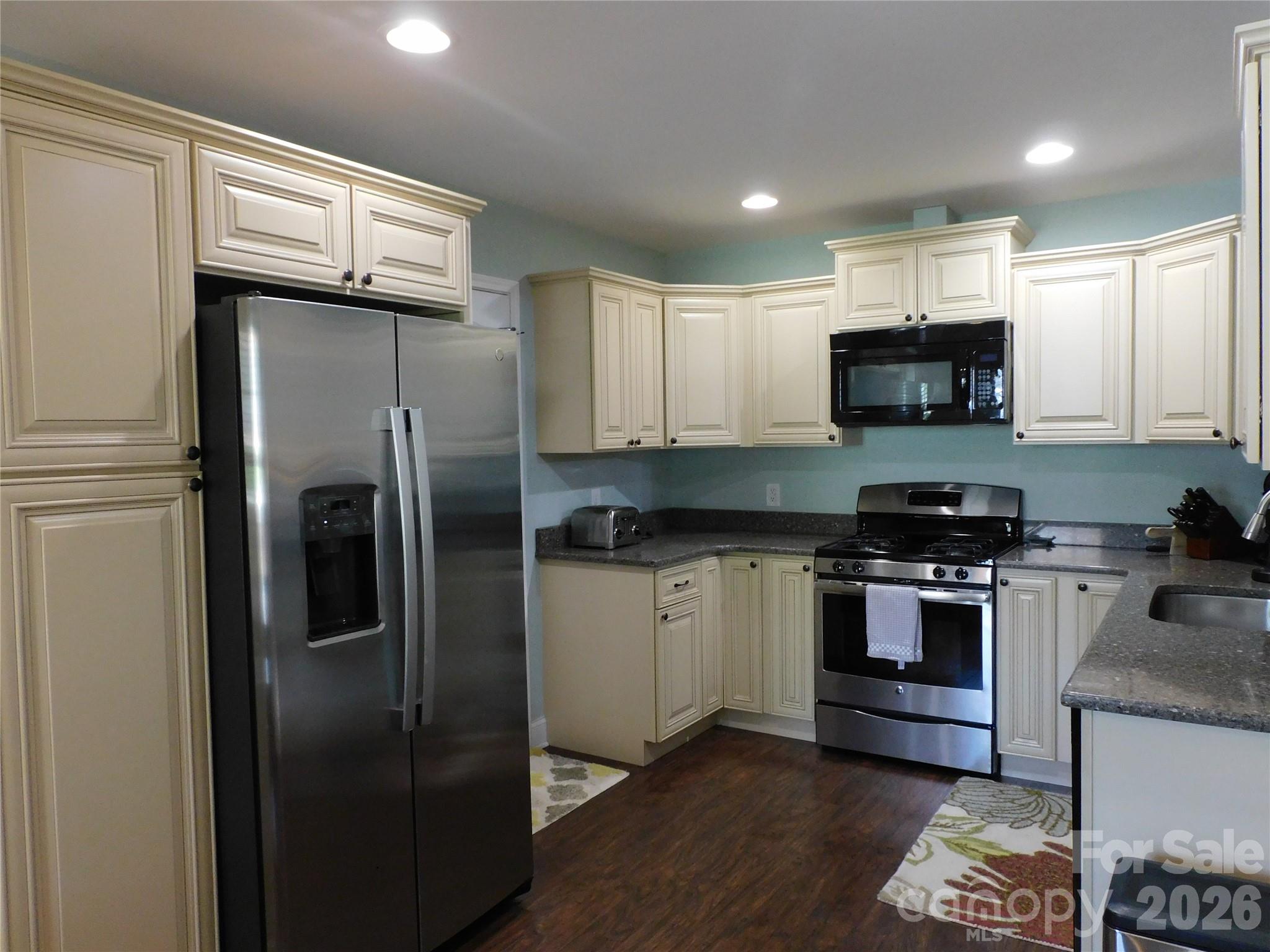 Eagle Creek - Residential