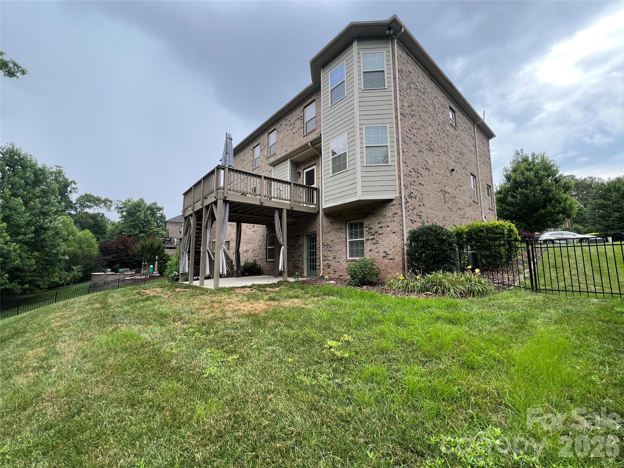 Anklin Forrest - Residential