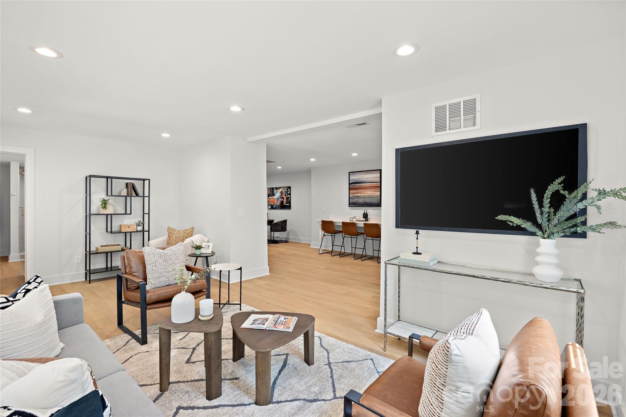 Country Club Heights - Residential