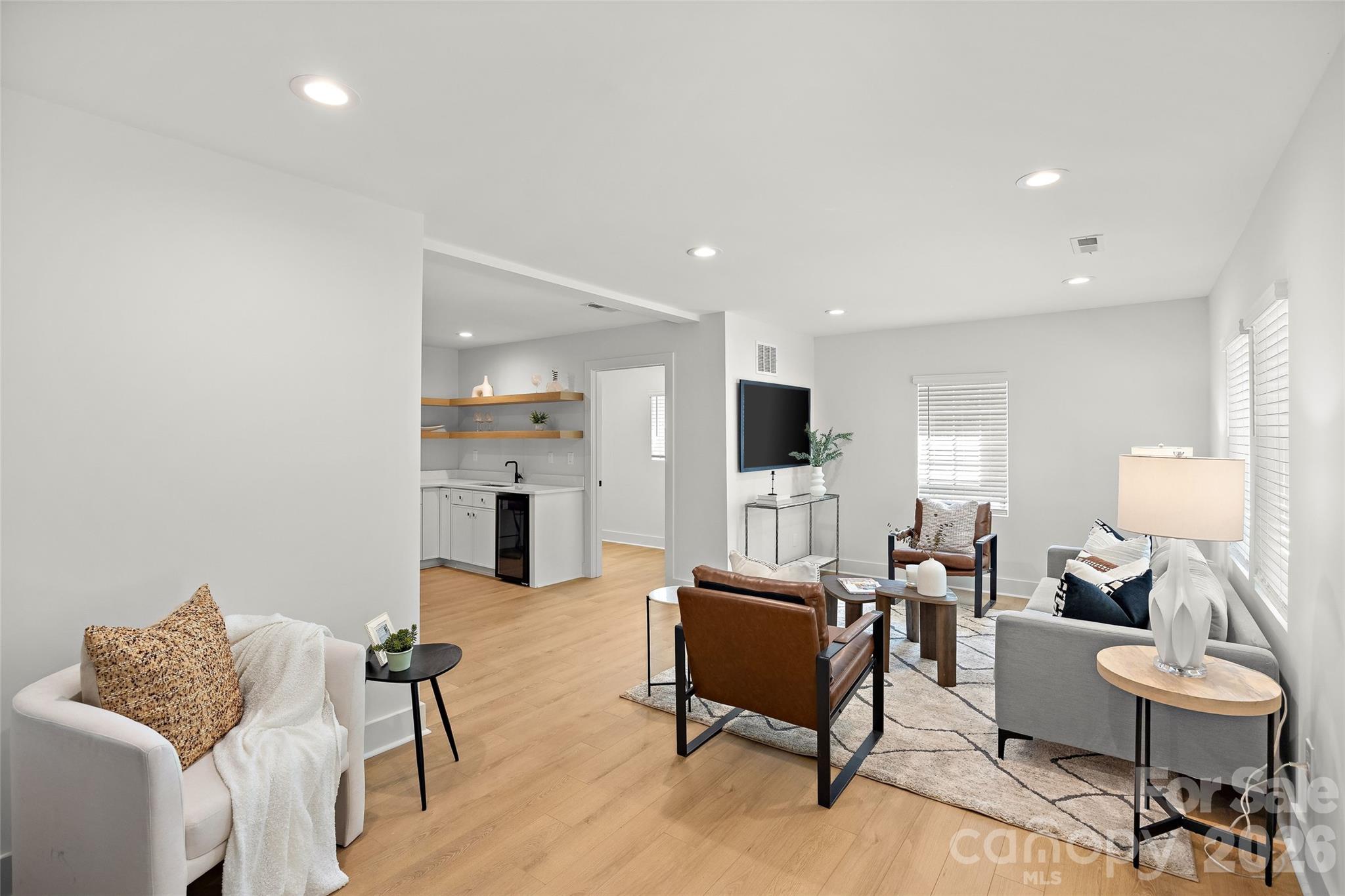 Country Club Heights - Residential