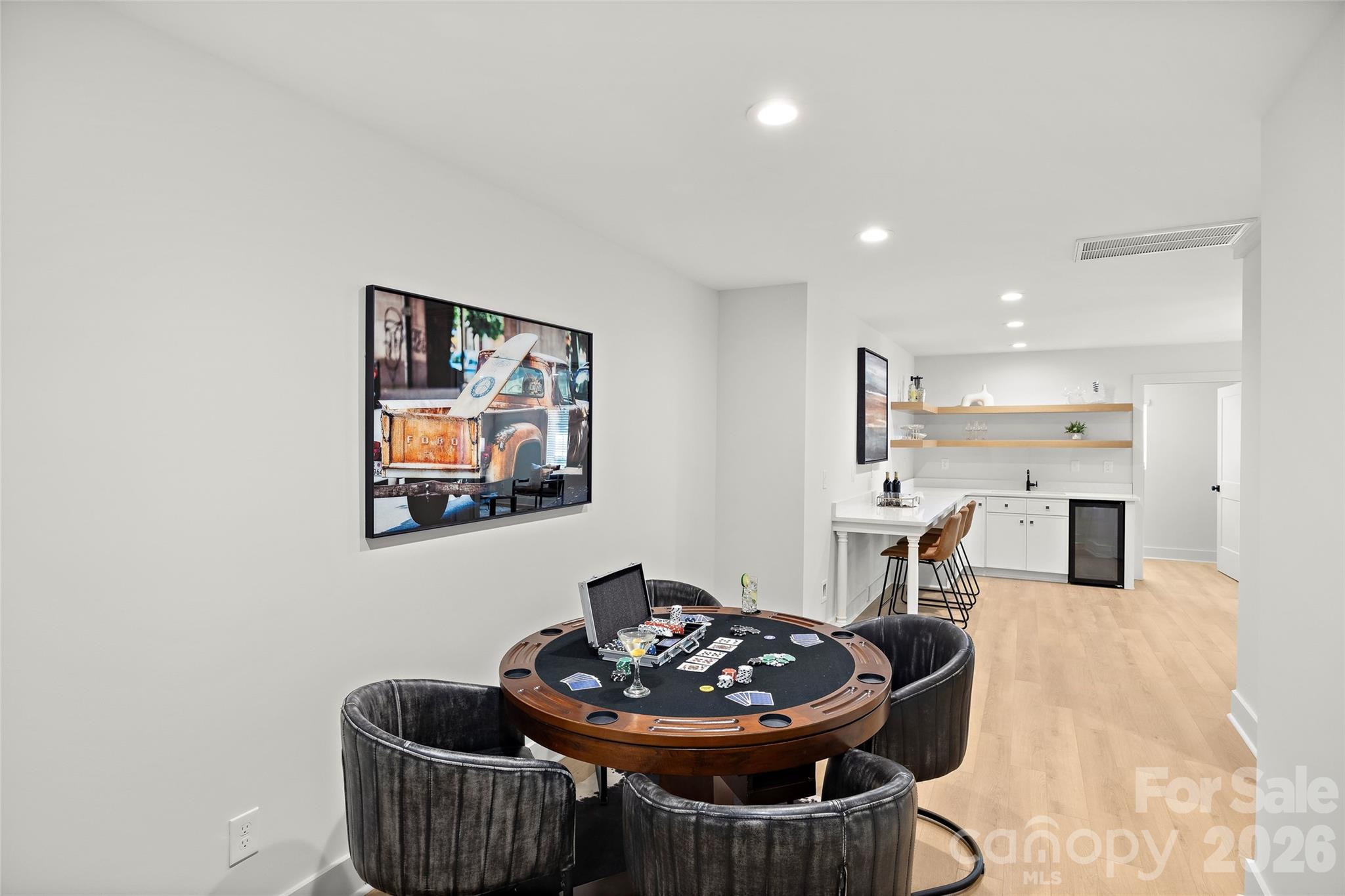 Country Club Heights - Residential