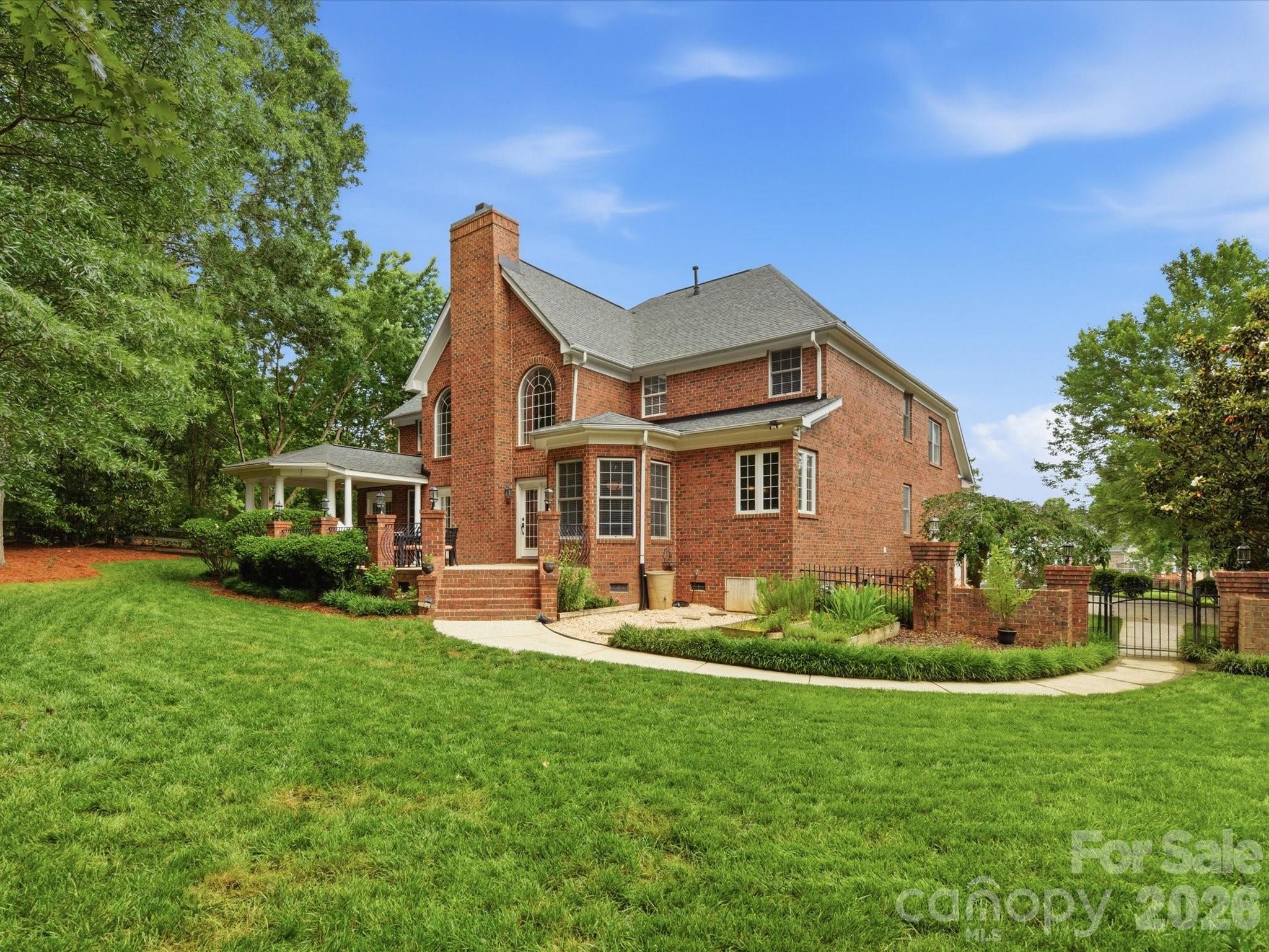 Quellin - Residential