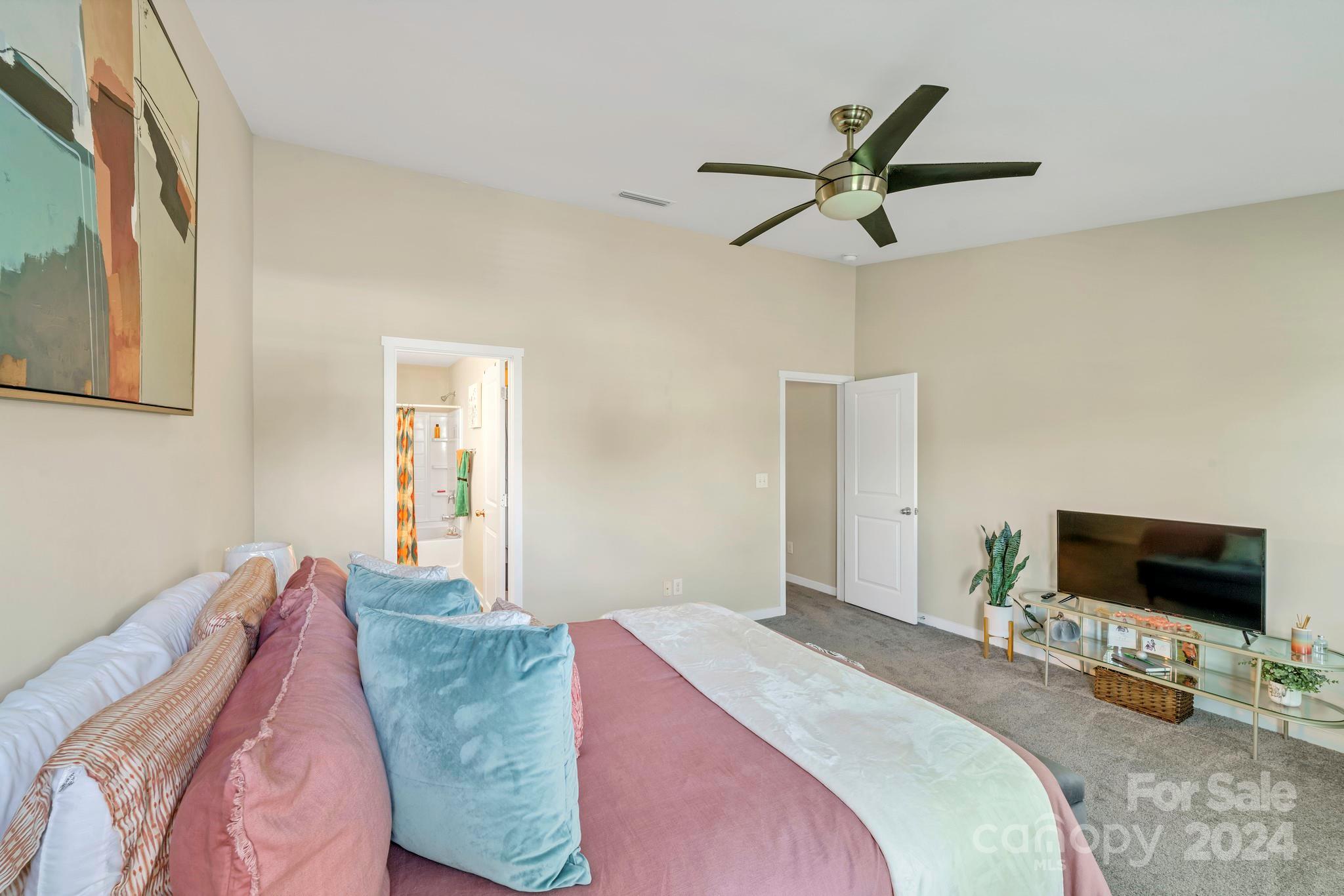 Steele Meadows - Residential