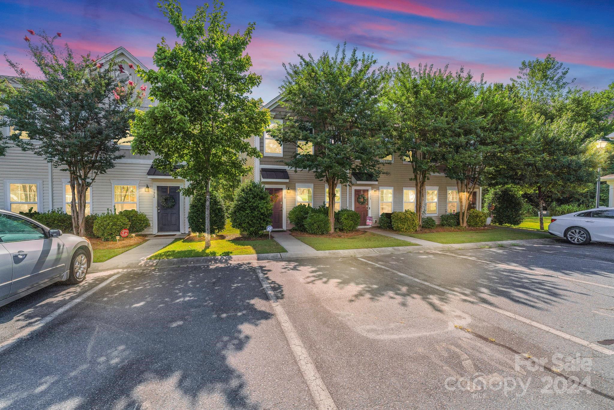 Steele Meadows - Residential